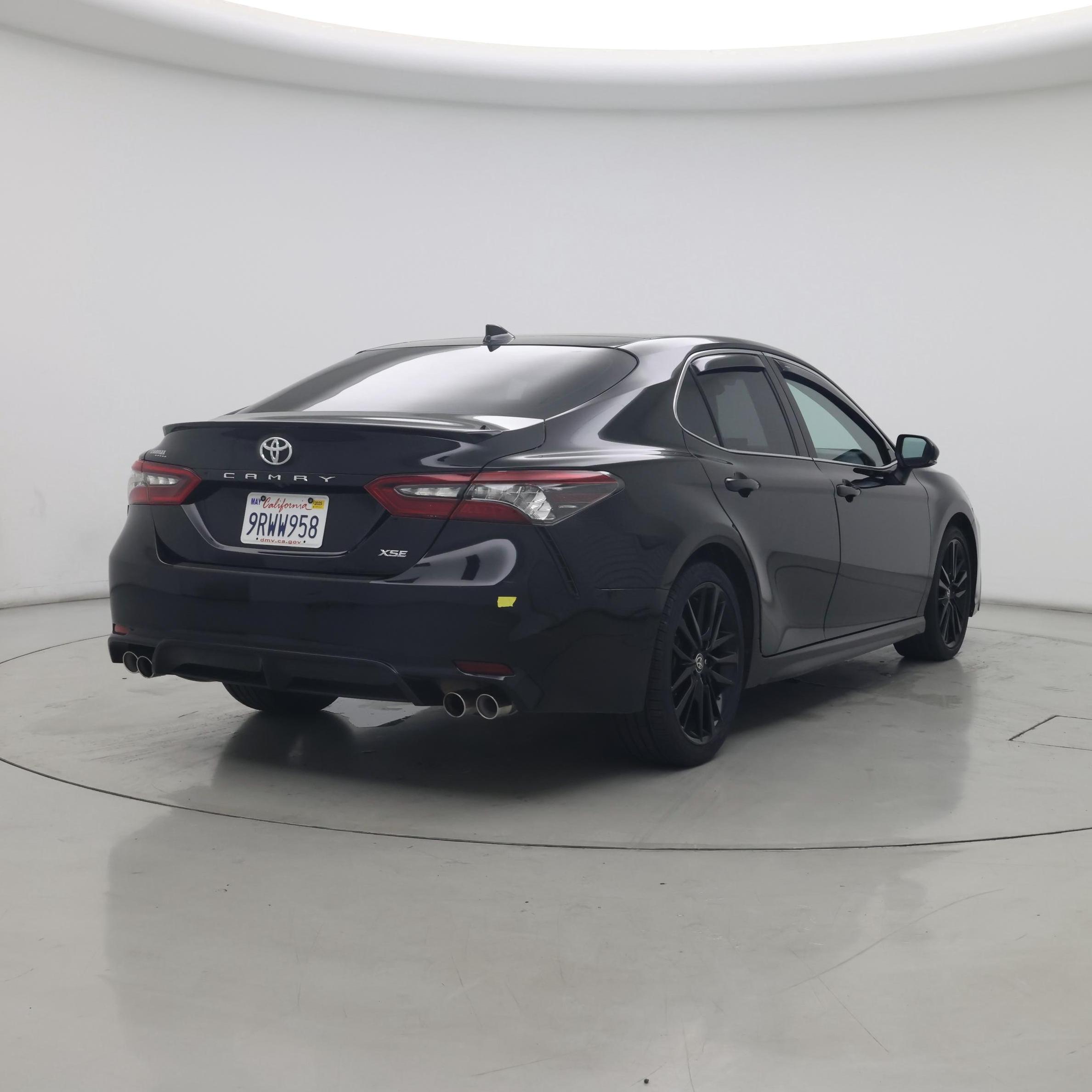 Thumbnail: 2021 Toyota Camry - 8
