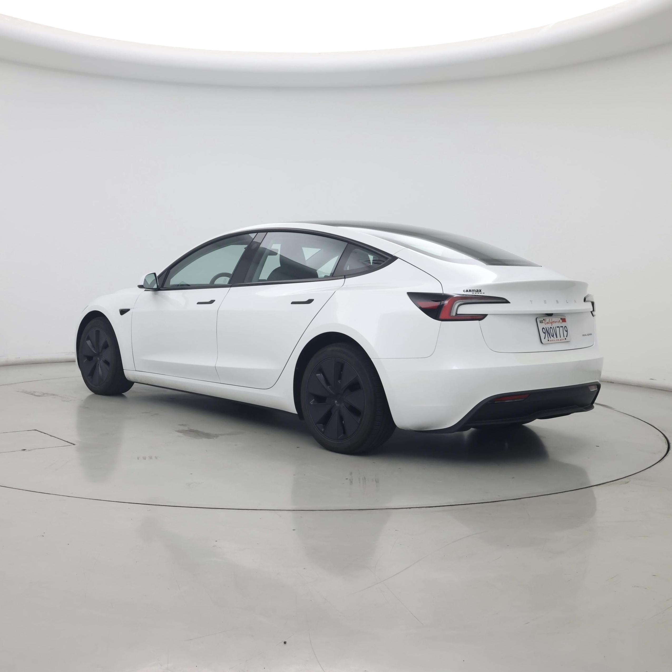 Thumbnail: 2024 Tesla Model 3 - 2