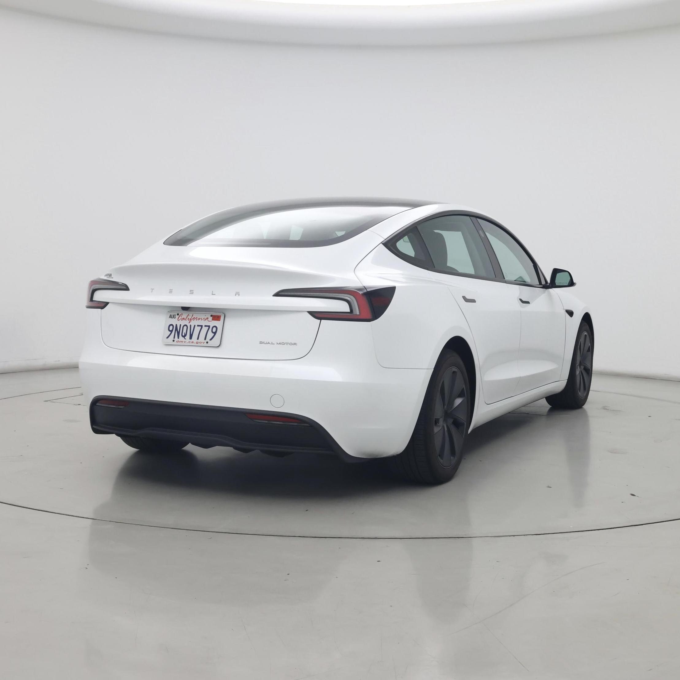 Thumbnail: 2024 Tesla Model 3 - 8