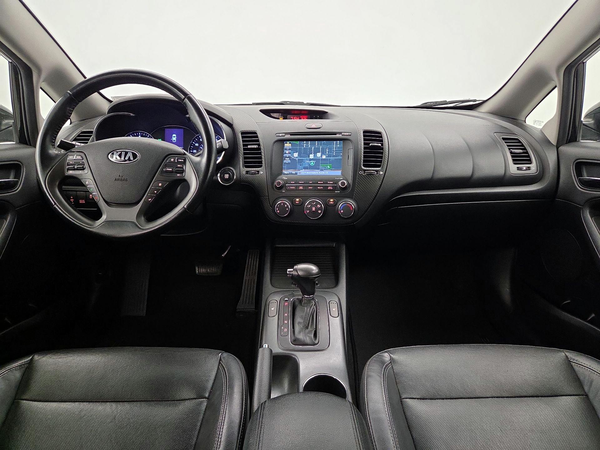 Thumbnail: 2016 Kia Forte - 9