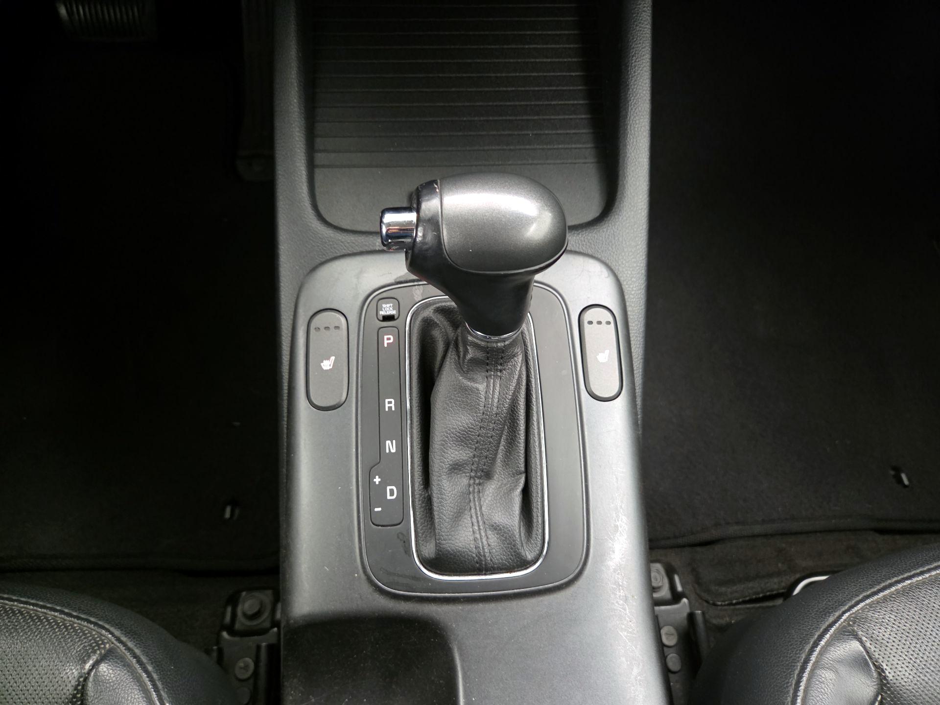 Thumbnail: 2016 Kia Forte - 18