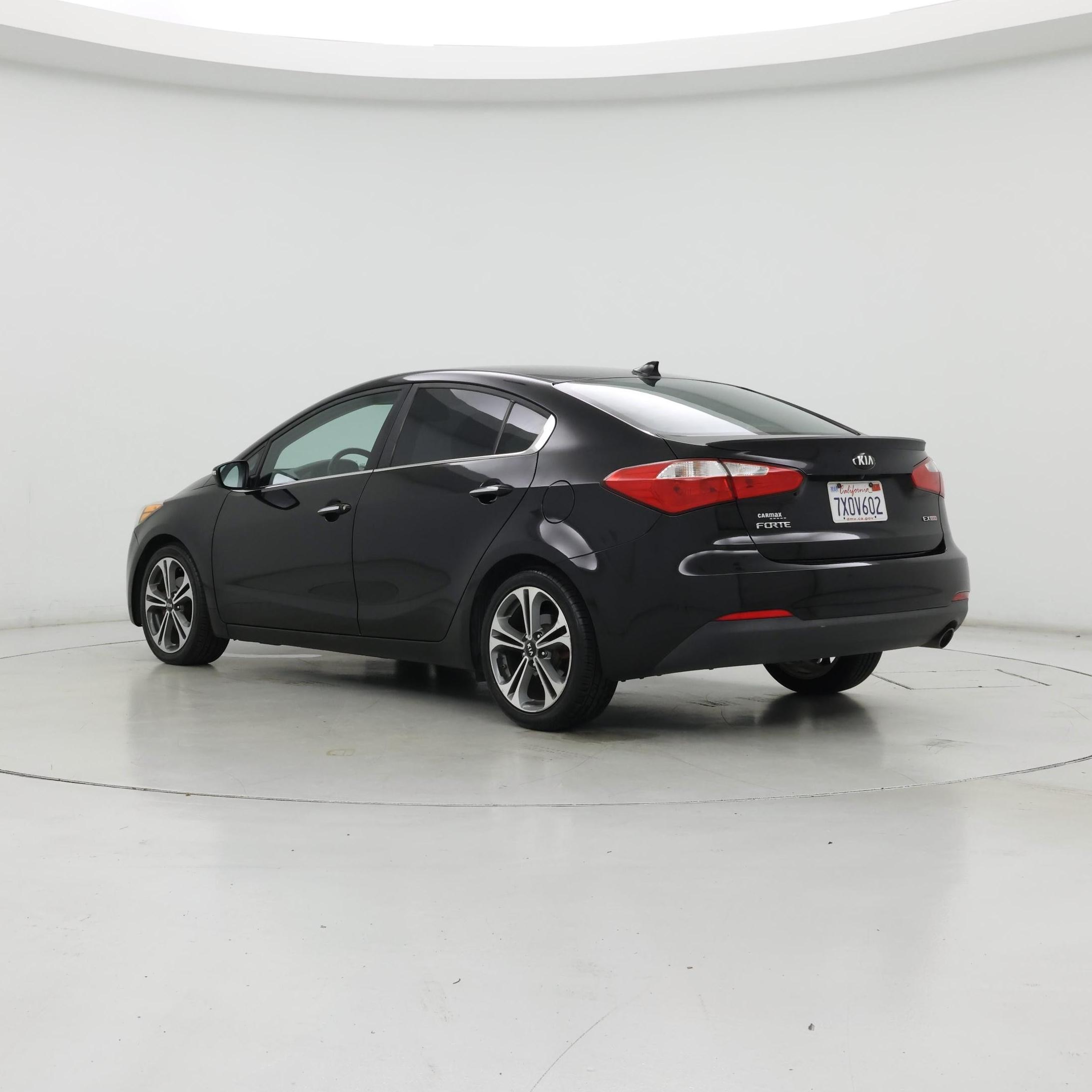 Thumbnail: 2016 Kia Forte - 2
