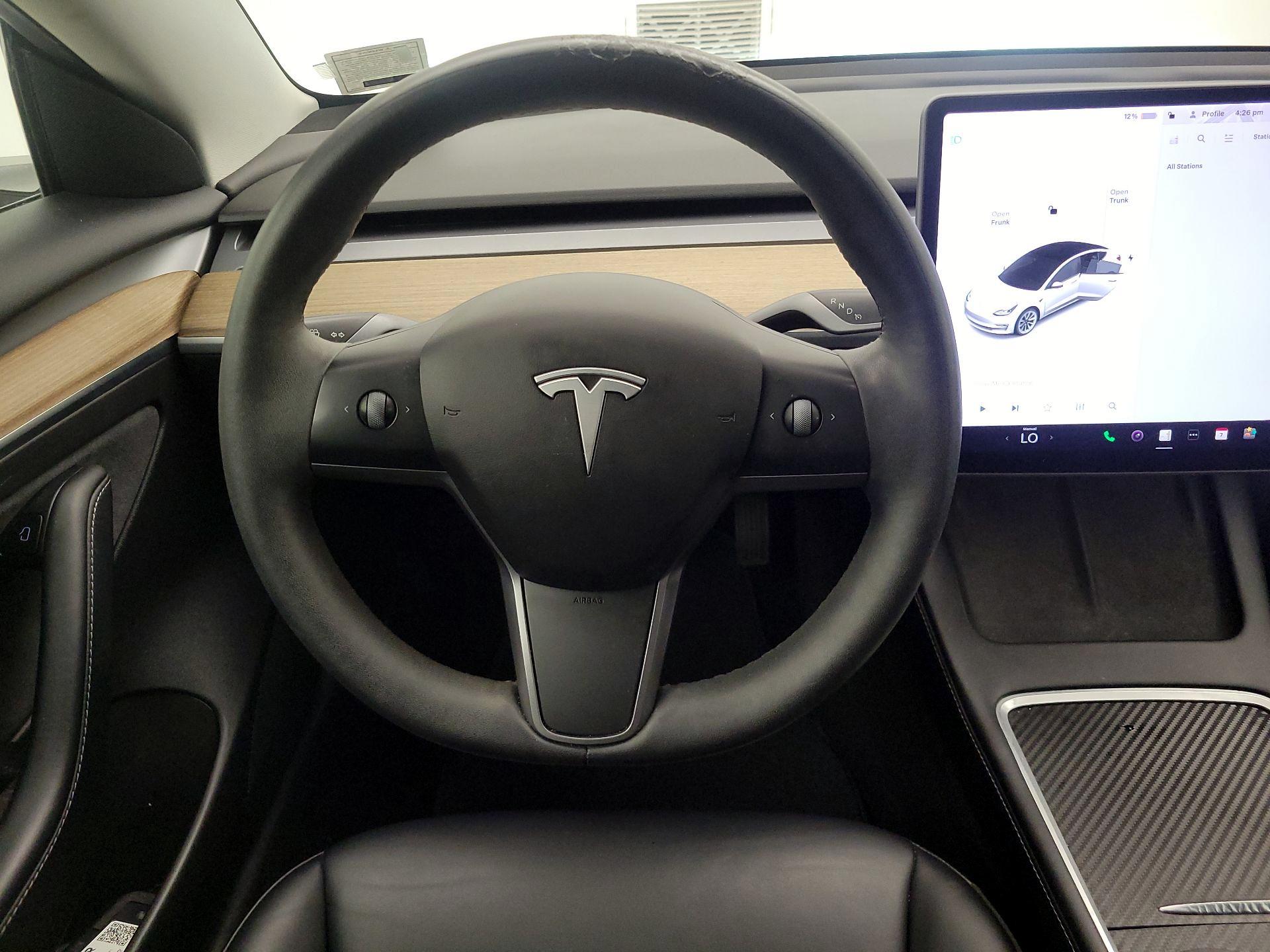Thumbnail: 2022 Tesla Model 3 - 10