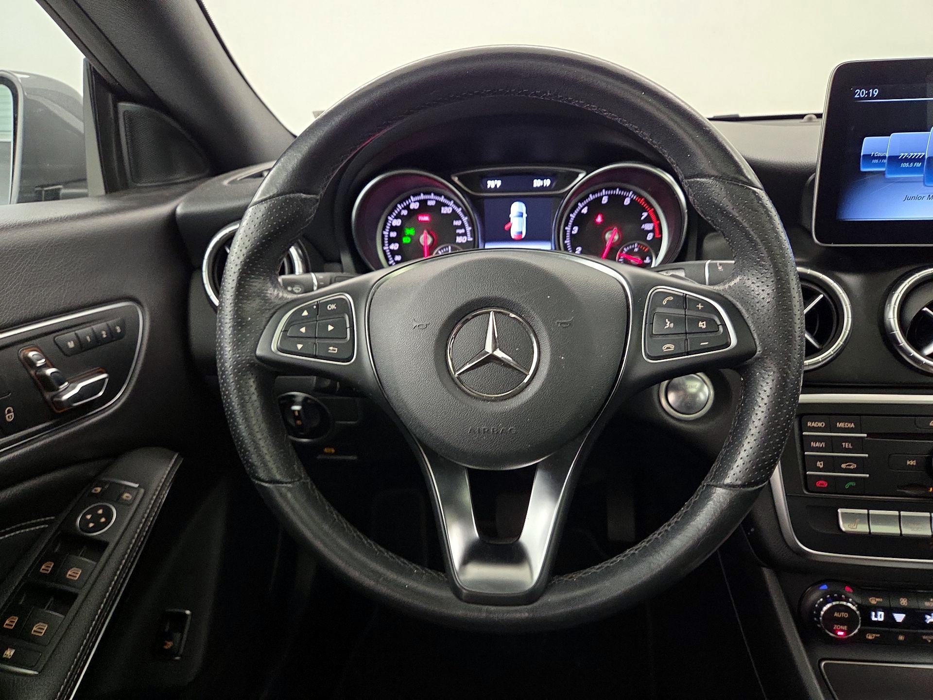 Thumbnail: 2019 Mercedes-Benz CLA - 10