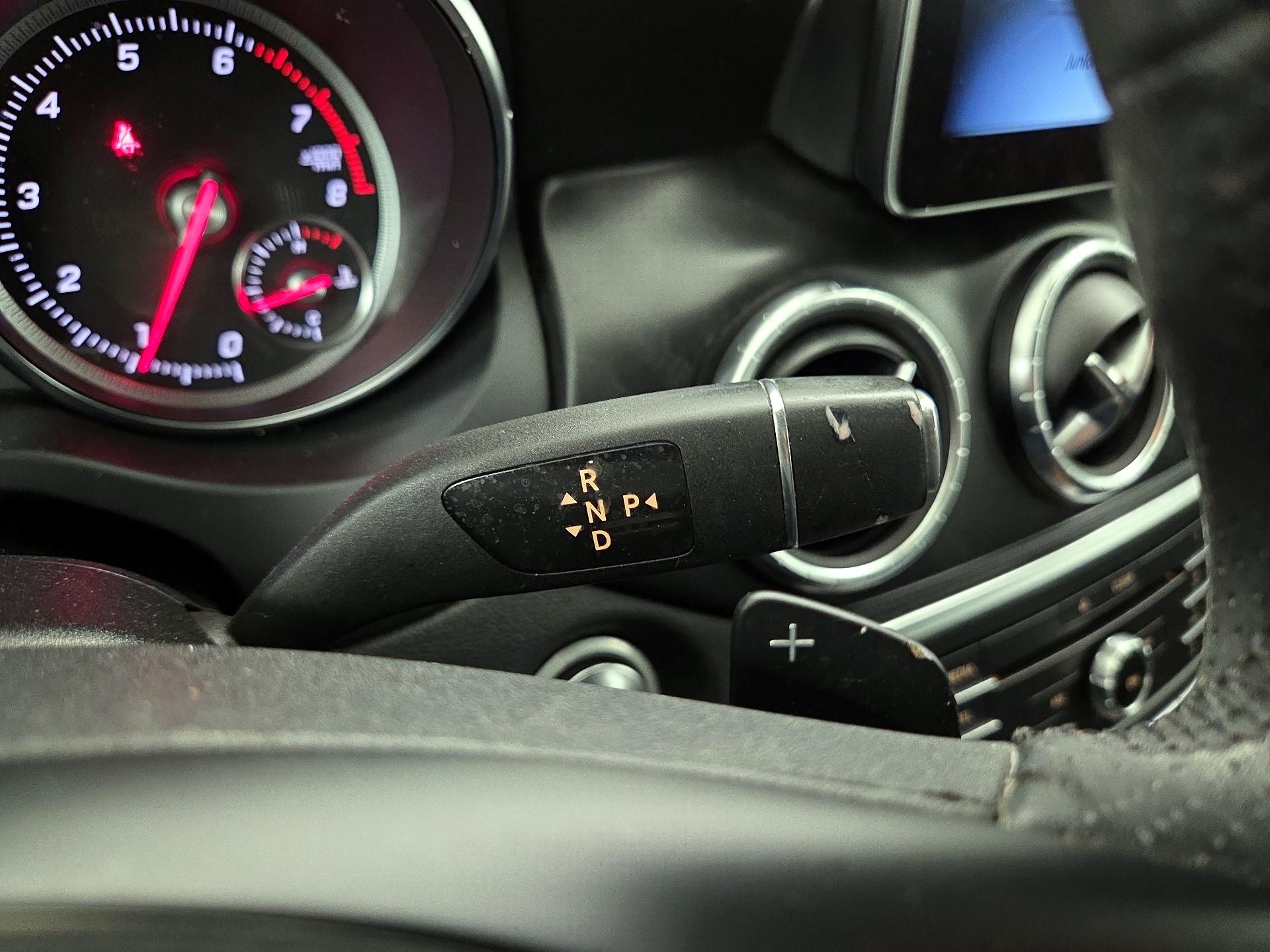 Thumbnail: 2019 Mercedes-Benz CLA - 17