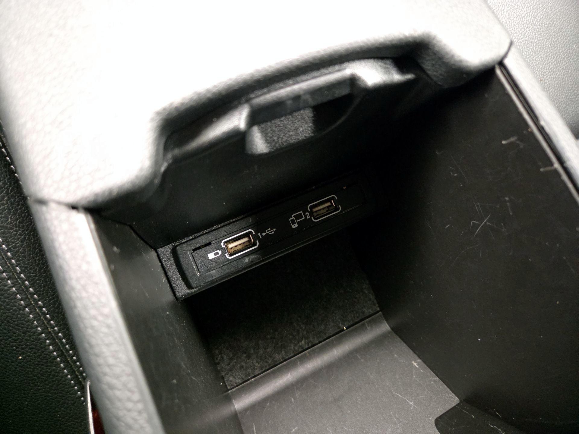 Thumbnail: 2019 Mercedes-Benz CLA - 18