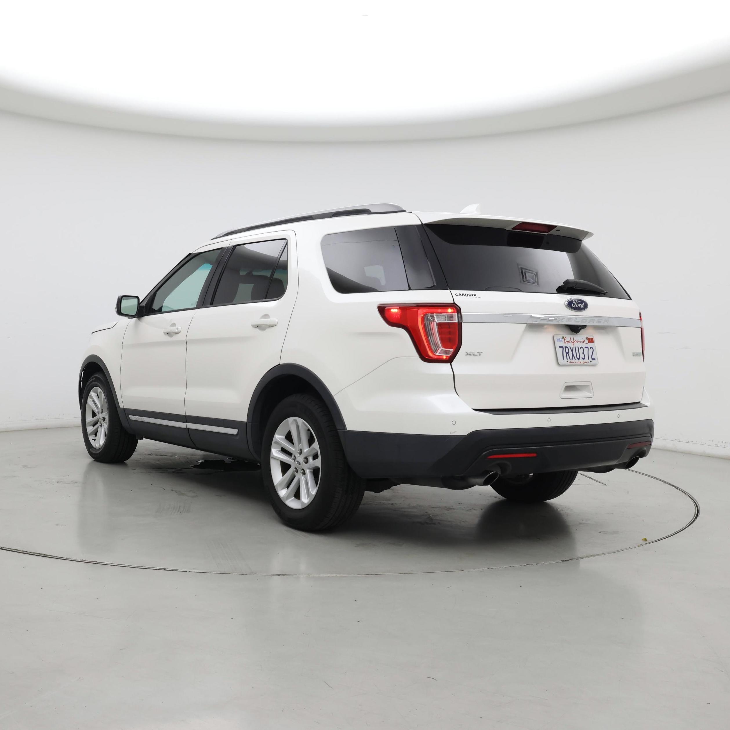 Thumbnail: 2016 Ford Explorer - 2