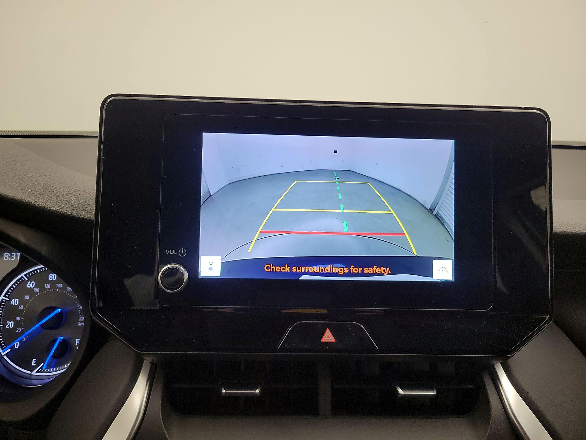 Thumbnail: 2023 Toyota Venza - 15