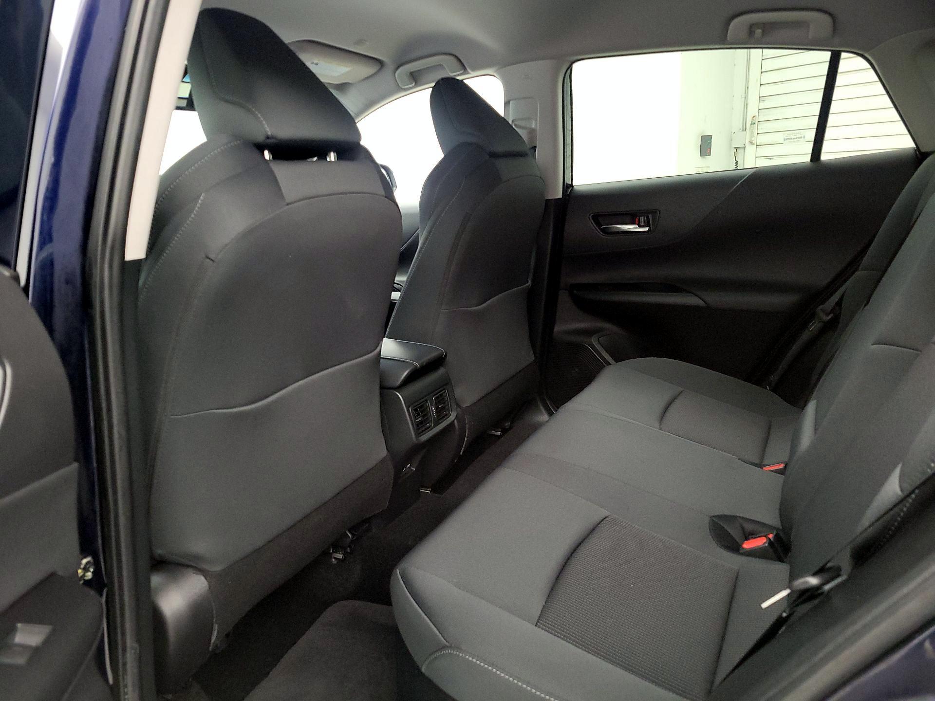 Thumbnail: 2023 Toyota Venza - 20