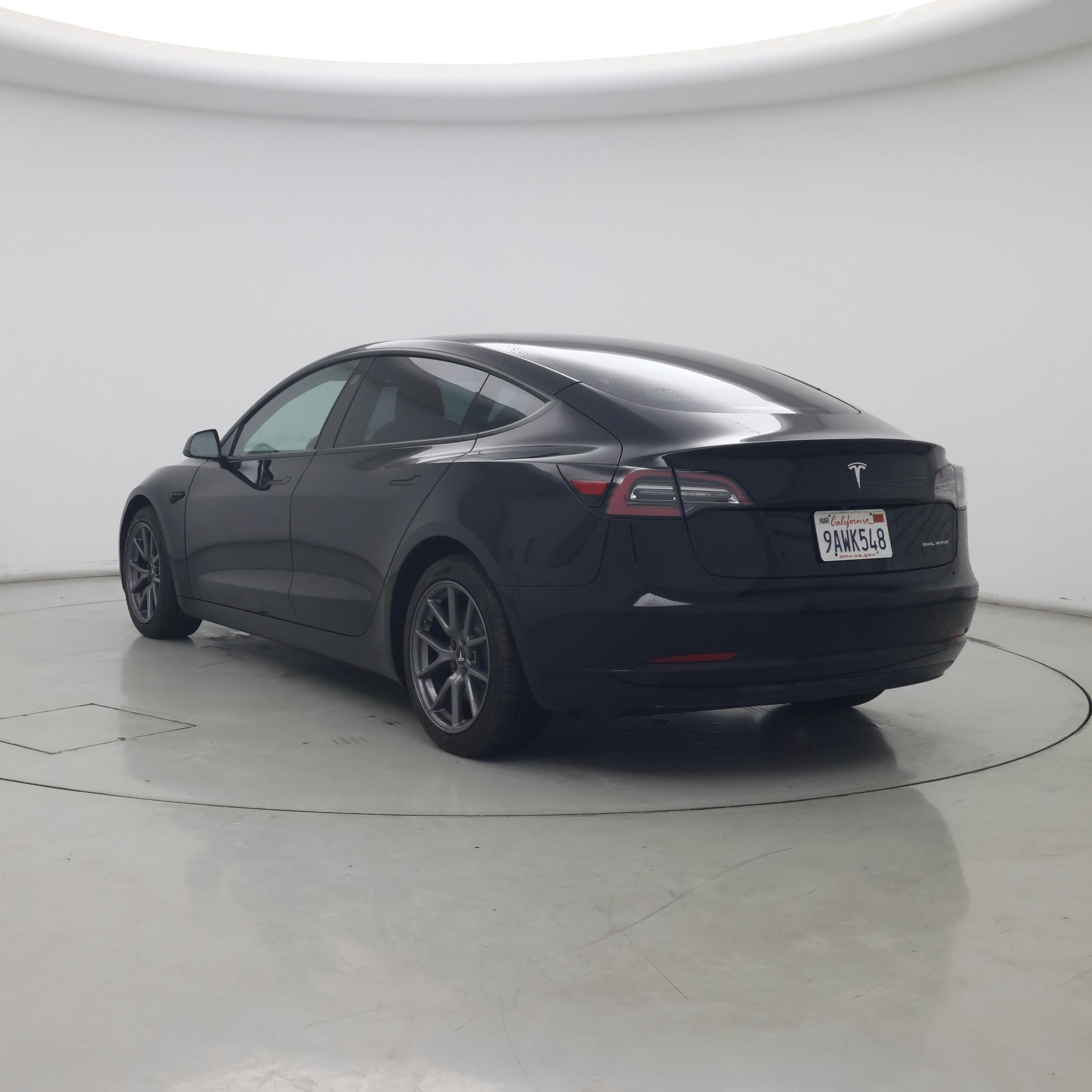 Thumbnail: 2022 Tesla Model 3 - 2