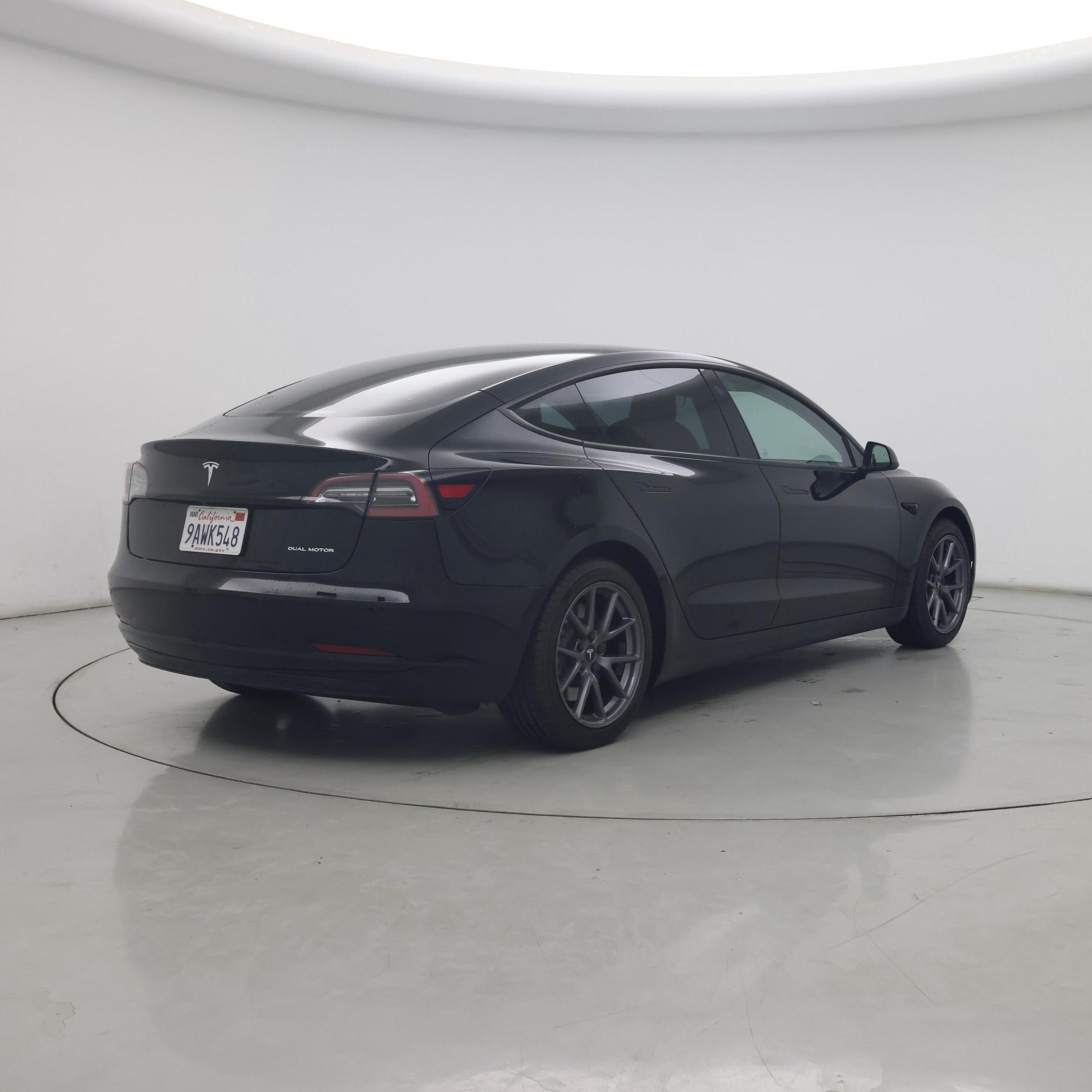 Thumbnail: 2022 Tesla Model 3 - 8
