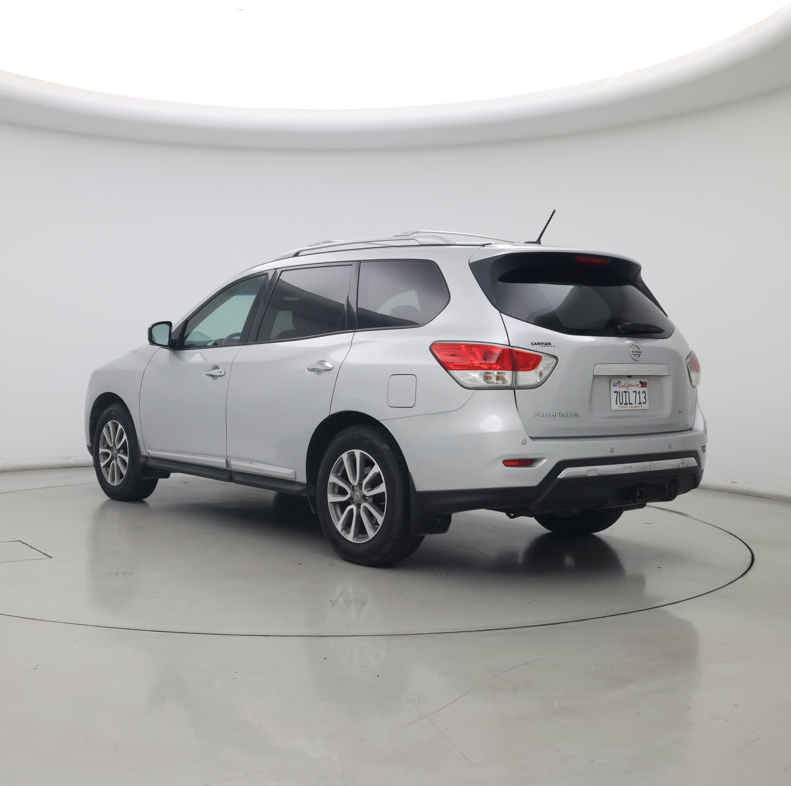 Thumbnail: 2016 Nissan Pathfinder - 2