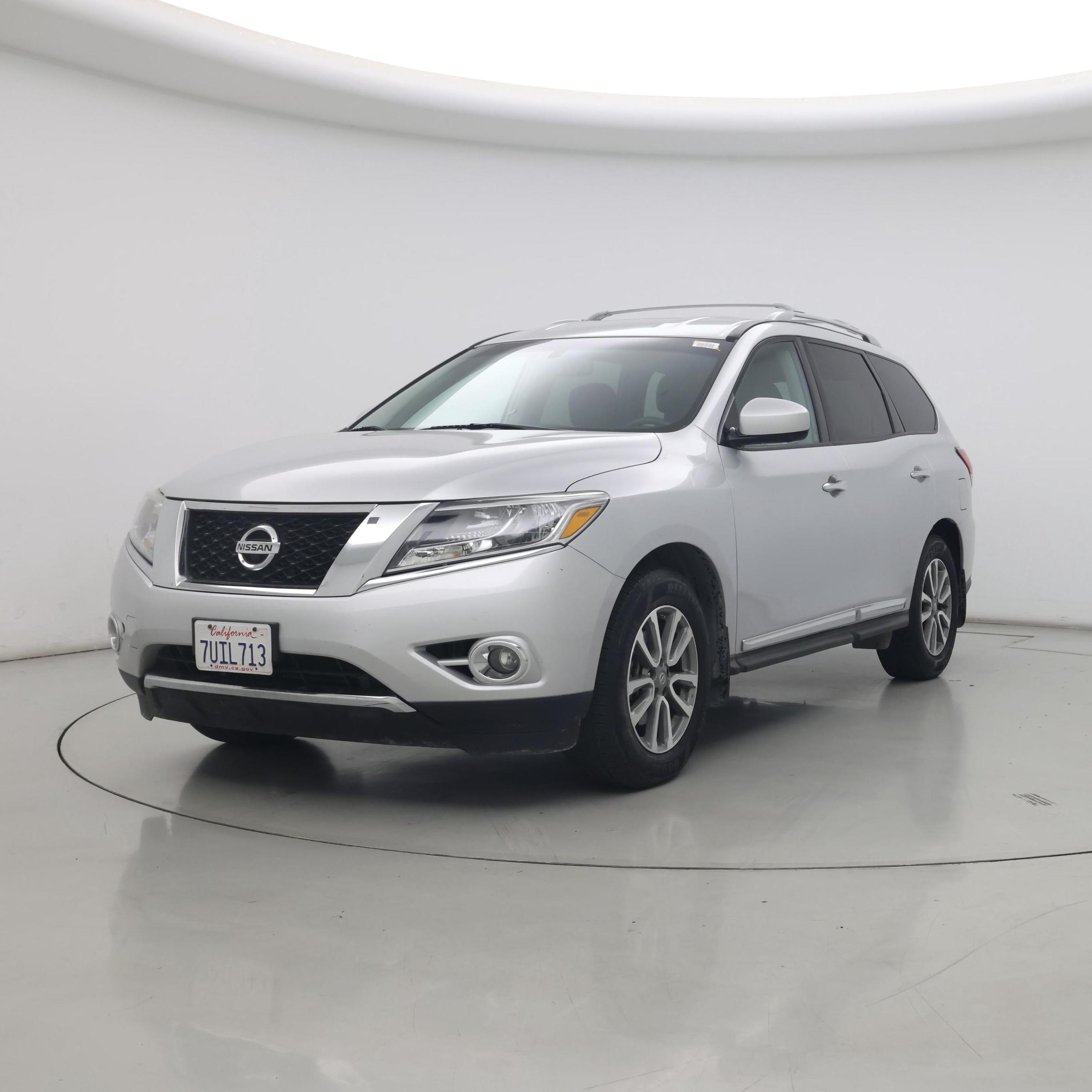 Thumbnail: 2016 Nissan Pathfinder - 4