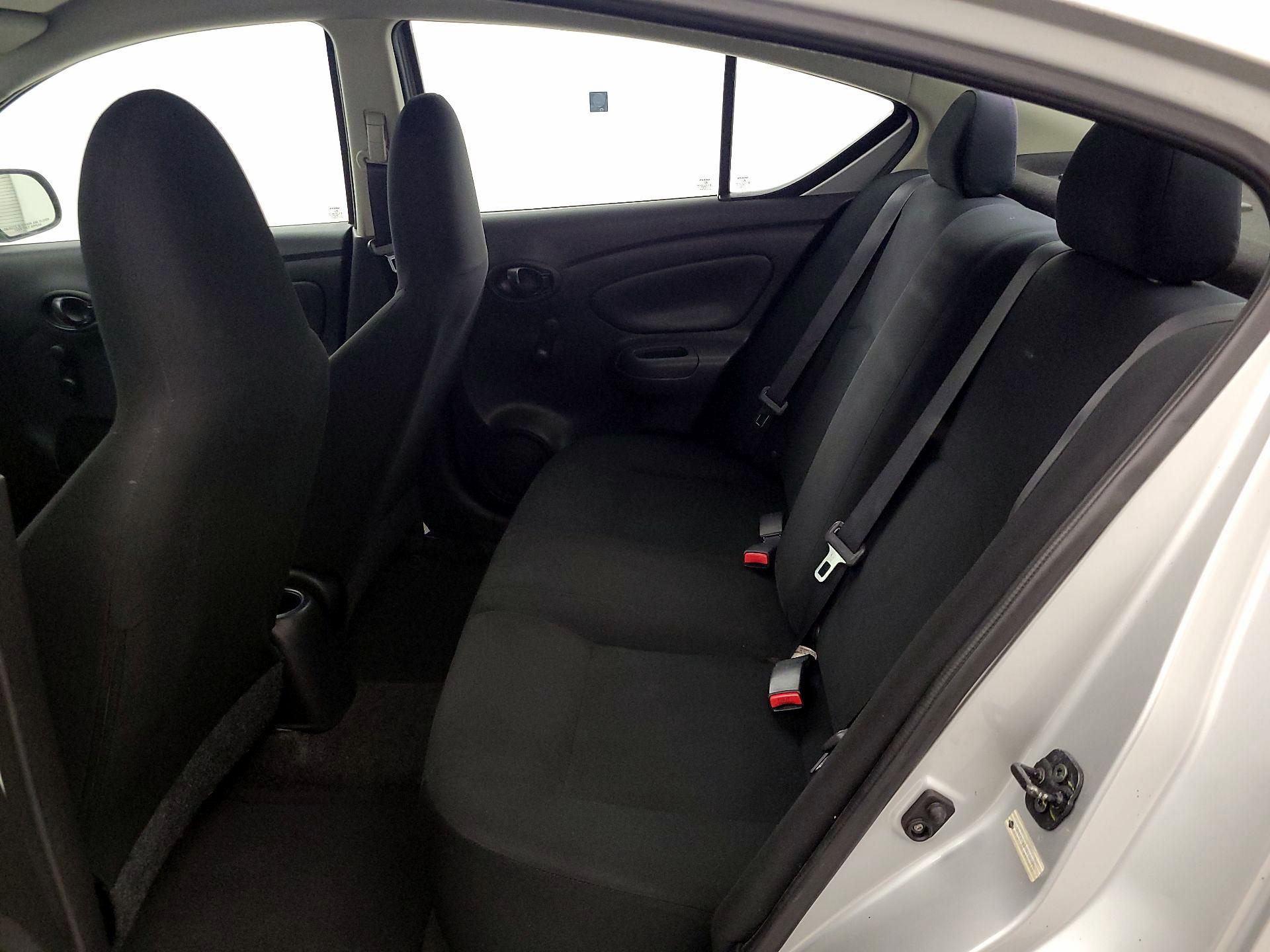 Thumbnail: 2014 Nissan Versa - 18