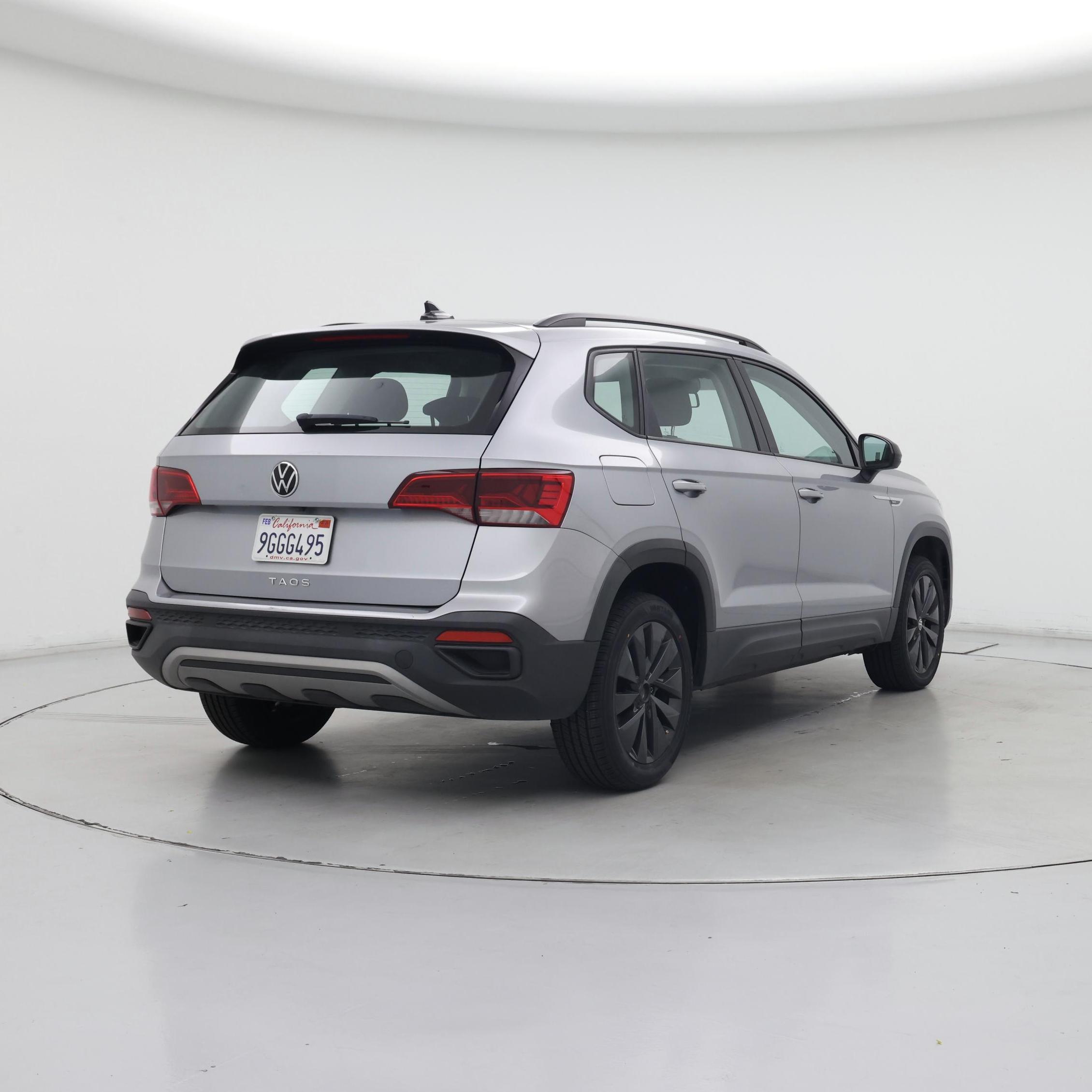 Thumbnail: 2022 Volkswagen Taos - 8