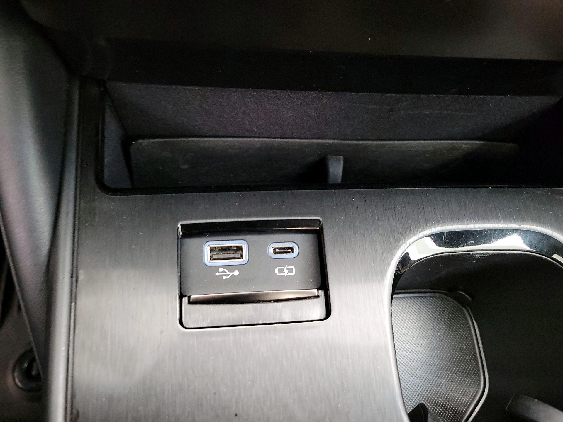 Thumbnail: 2023 Lexus ES - 18