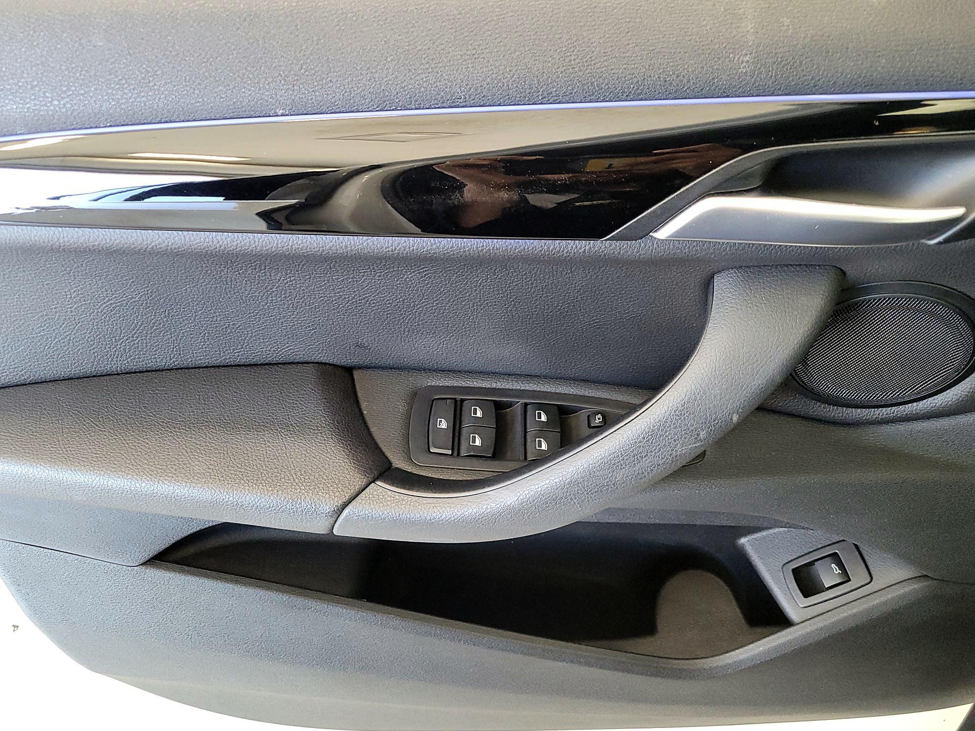 Thumbnail: 2021 BMW X1 - 12