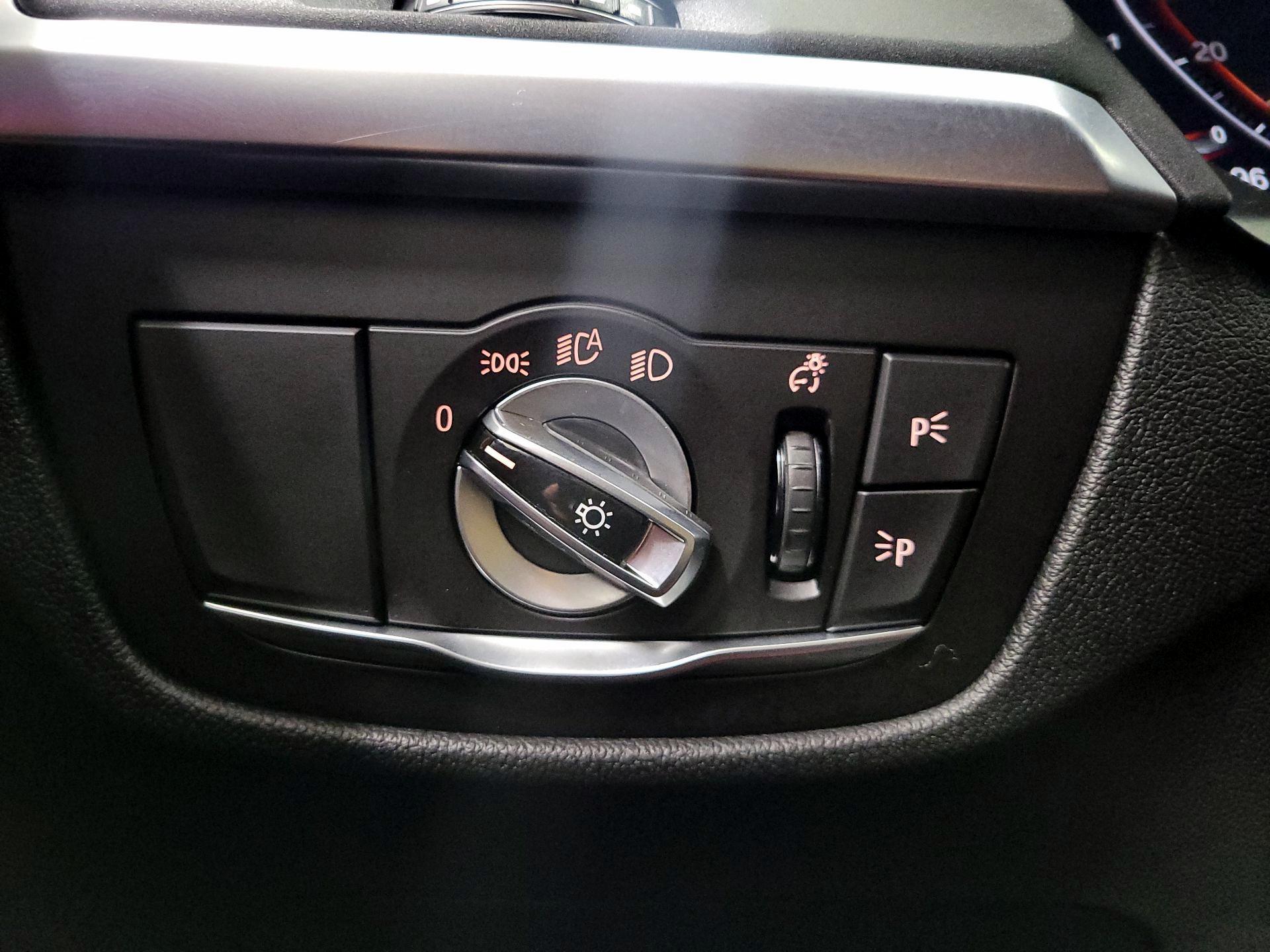 Thumbnail: 2023 BMW X3 - 13