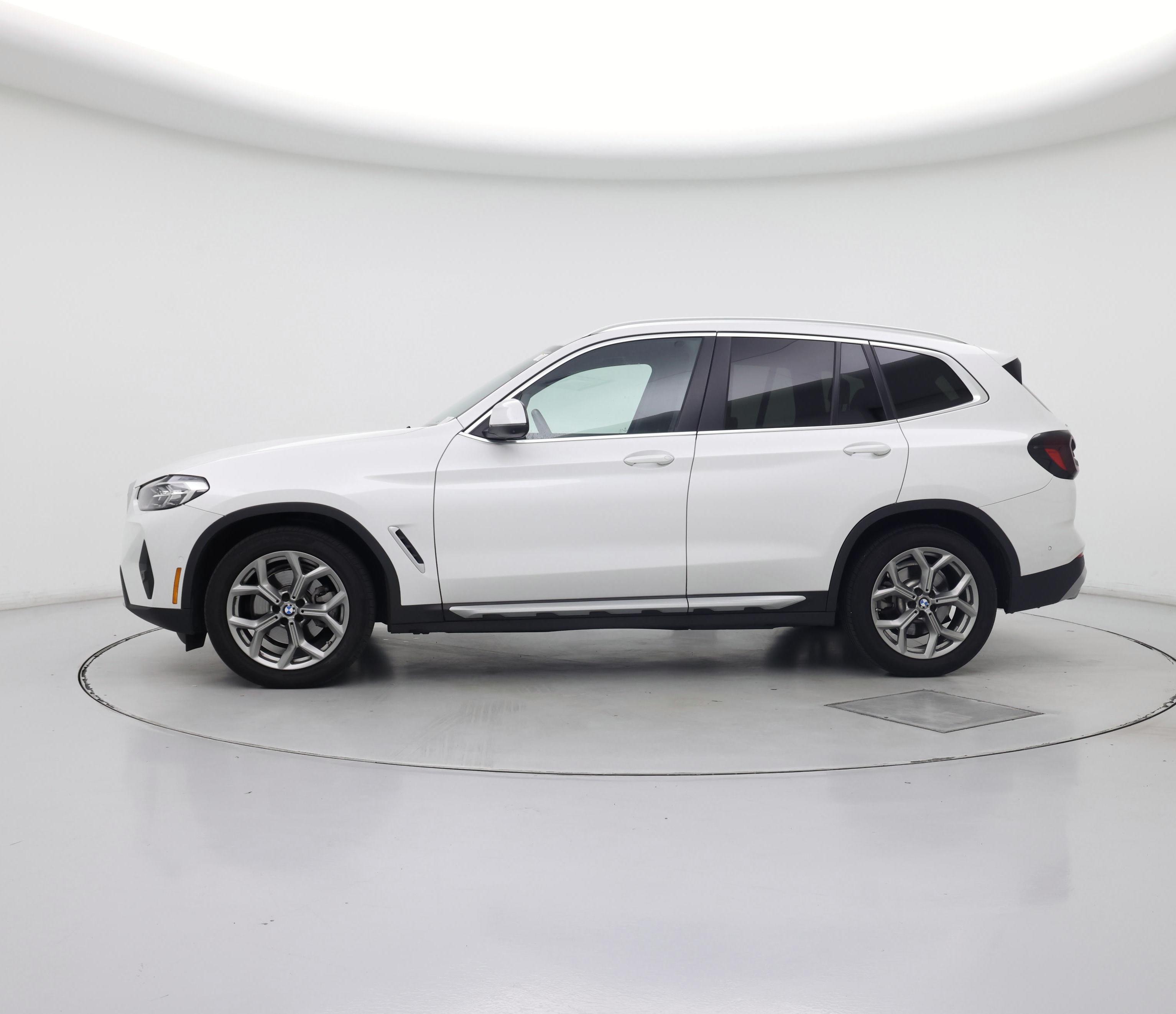 Thumbnail: 2023 BMW X3 - 3