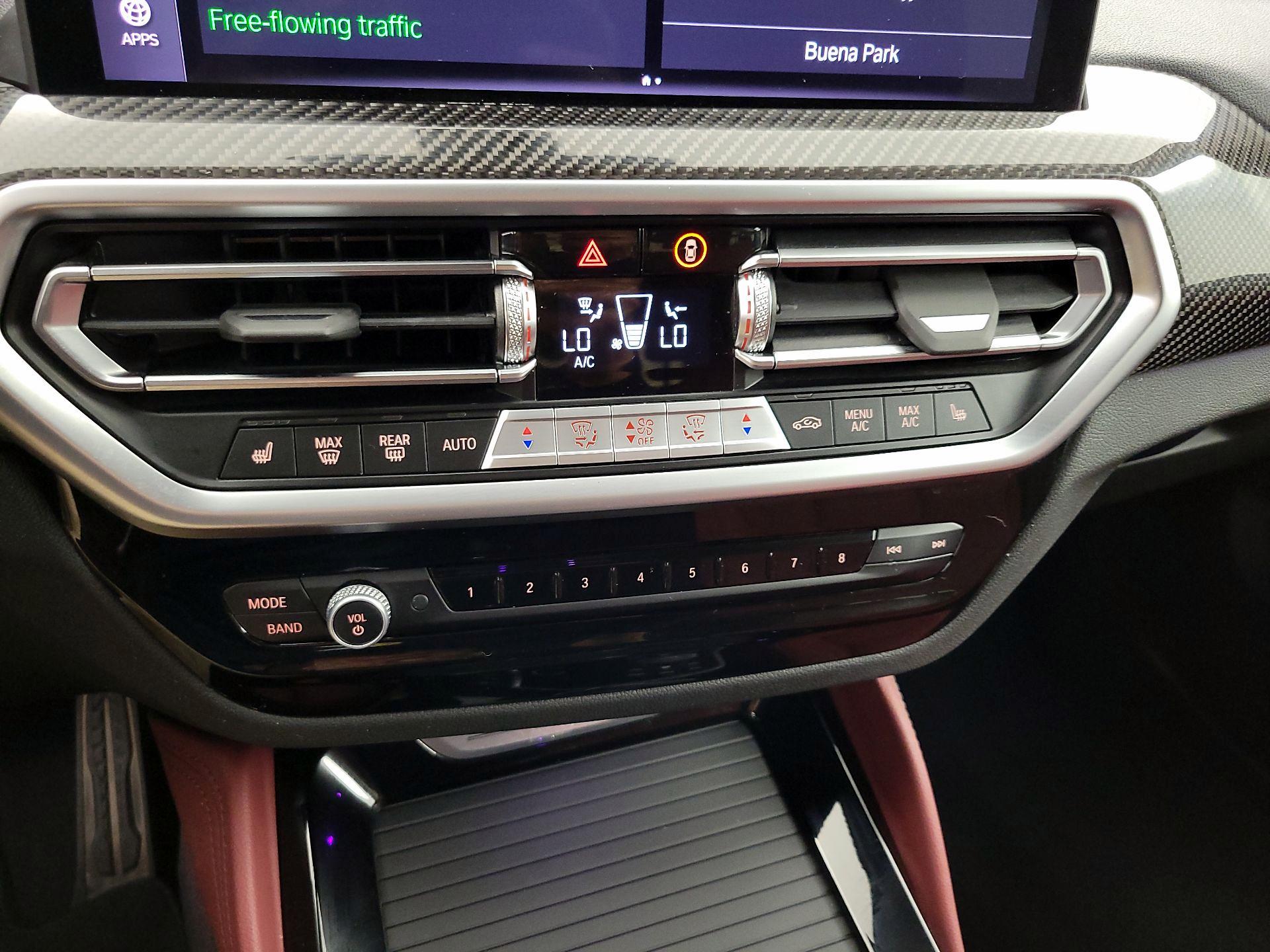 Thumbnail: 2024 BMW X4 - 17