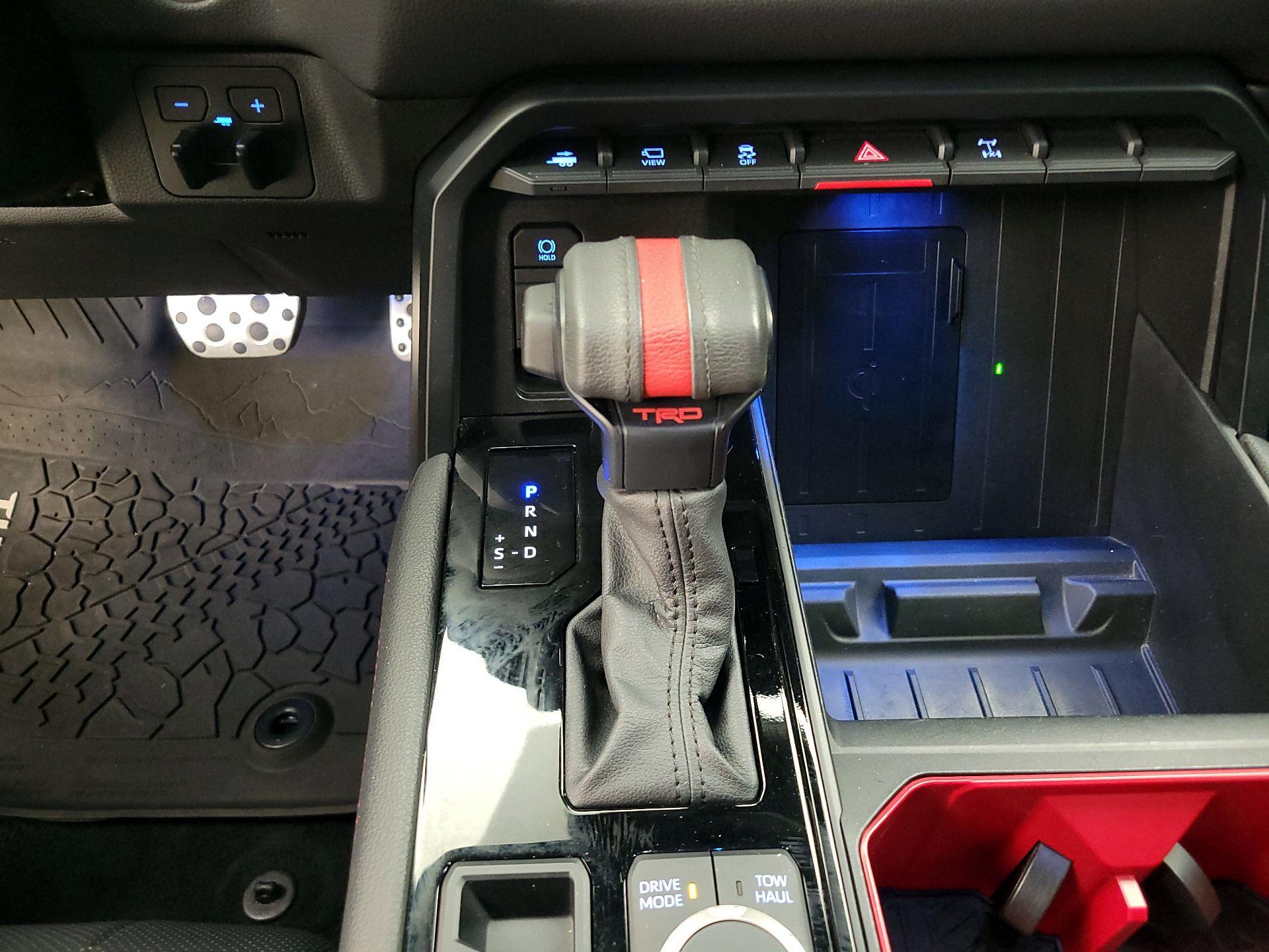 Thumbnail: 2024 Toyota Tundra - 17
