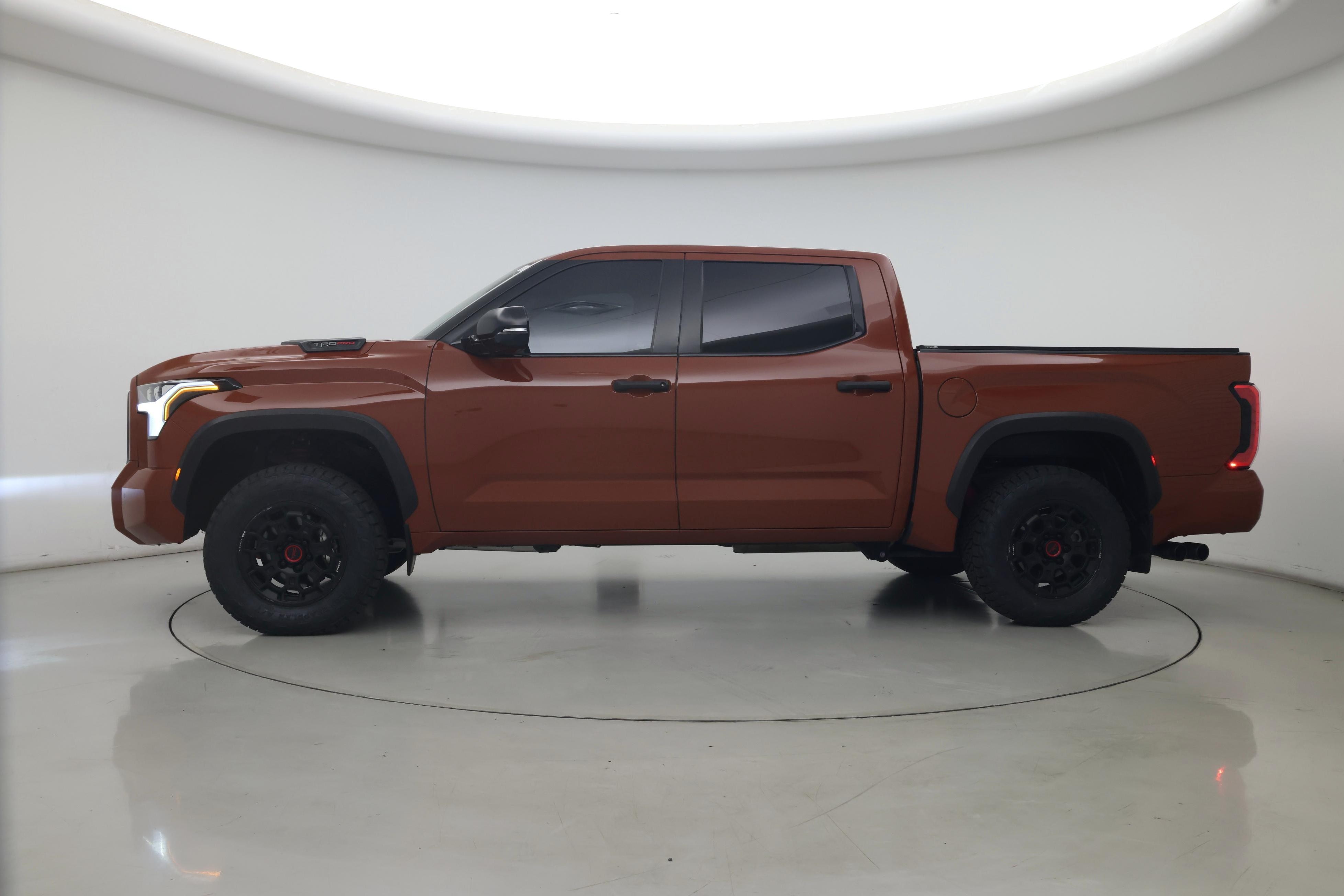 Thumbnail: 2024 Toyota Tundra - 3