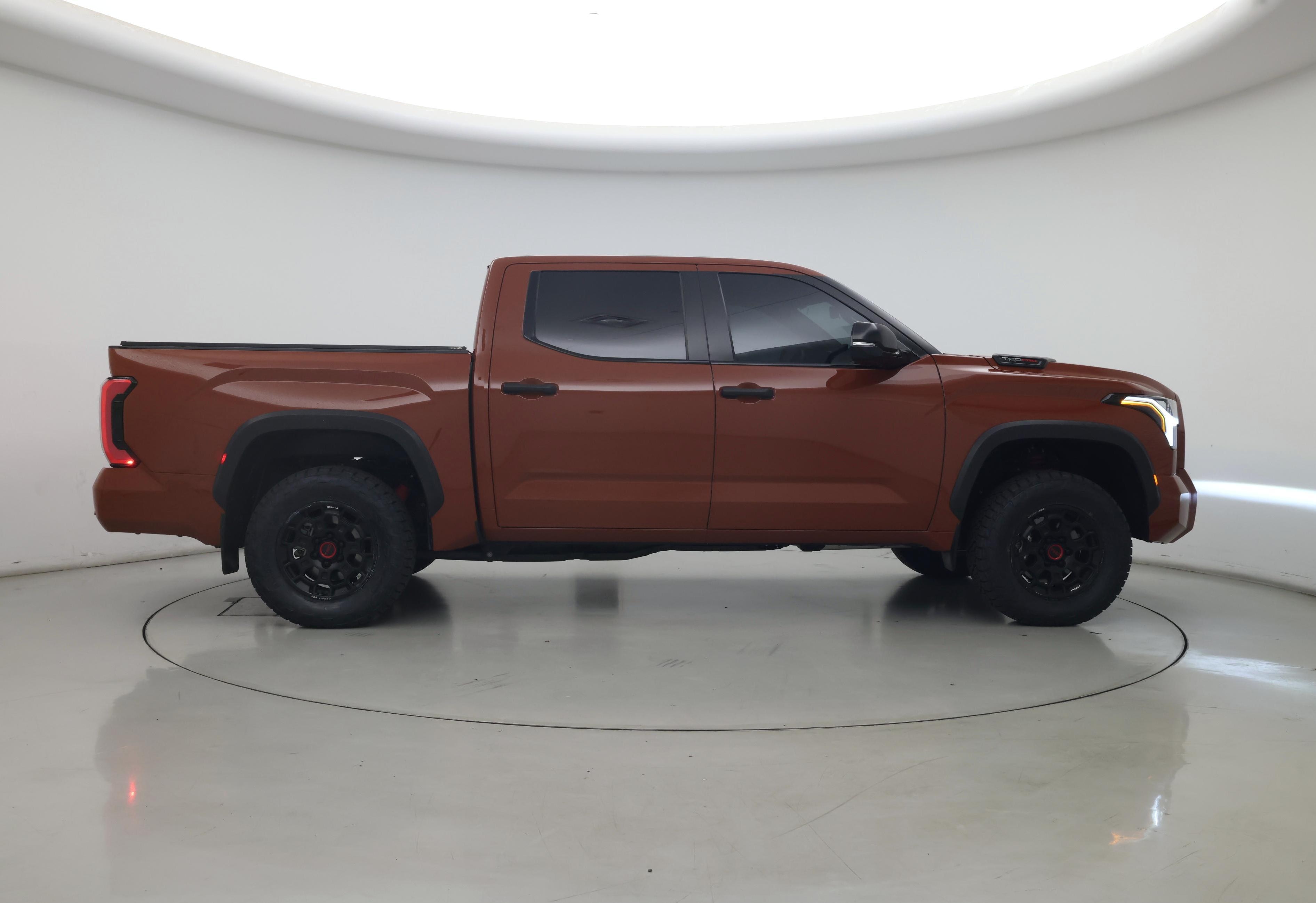 Thumbnail: 2024 Toyota Tundra - 7