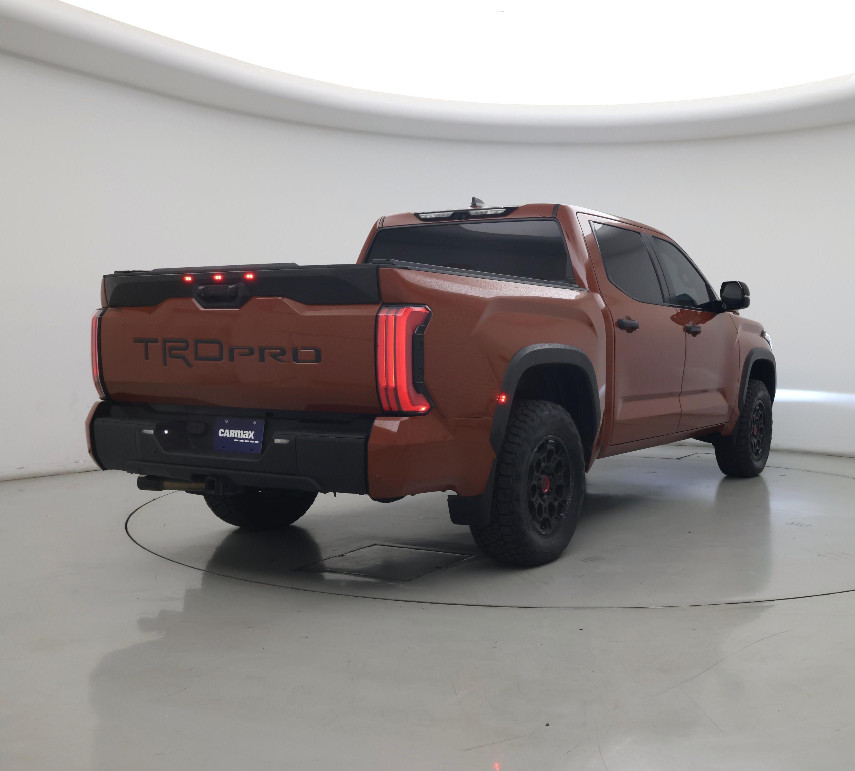Thumbnail: 2024 Toyota Tundra - 8