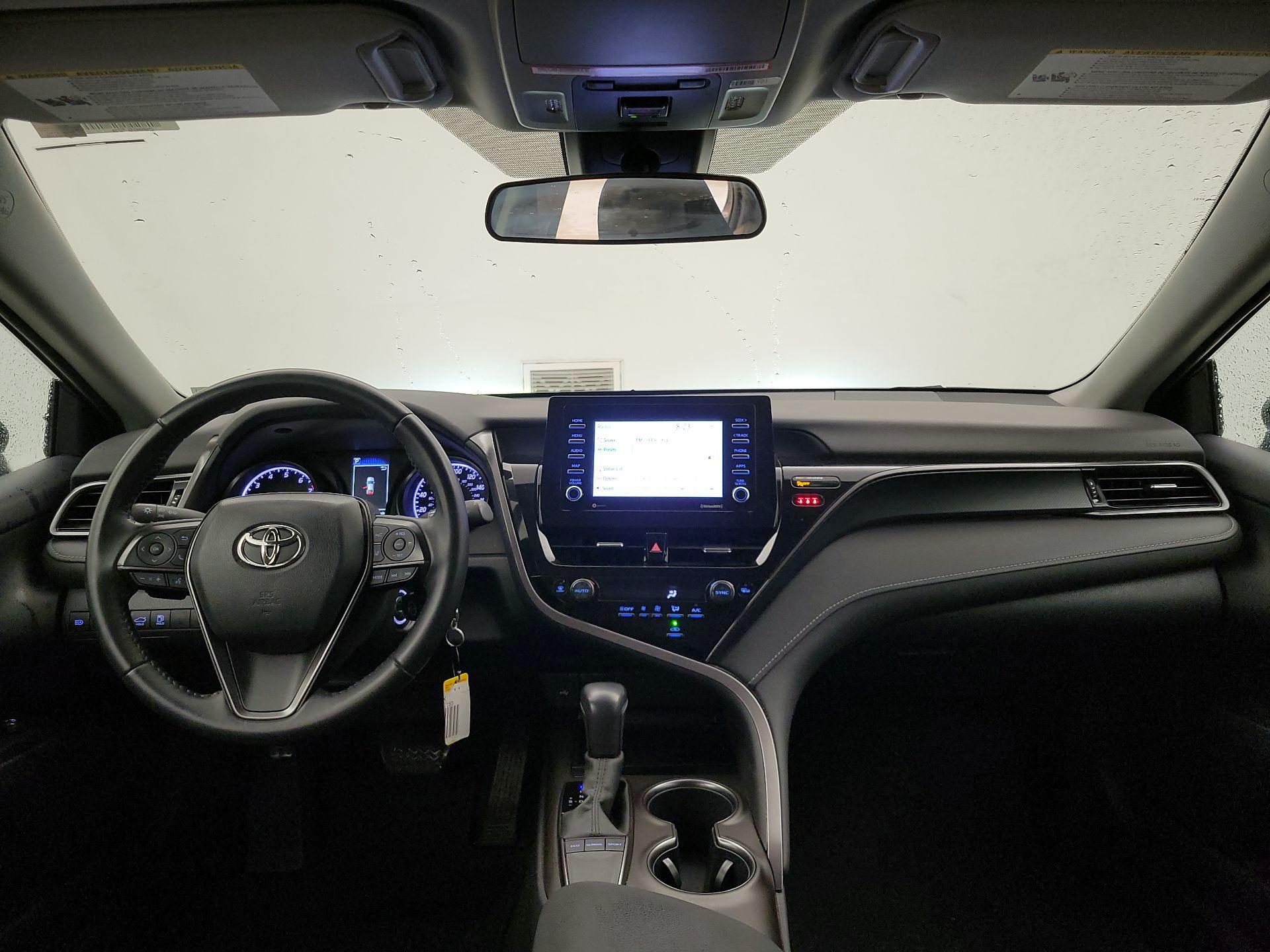 Thumbnail: 2022 Toyota Camry - 9