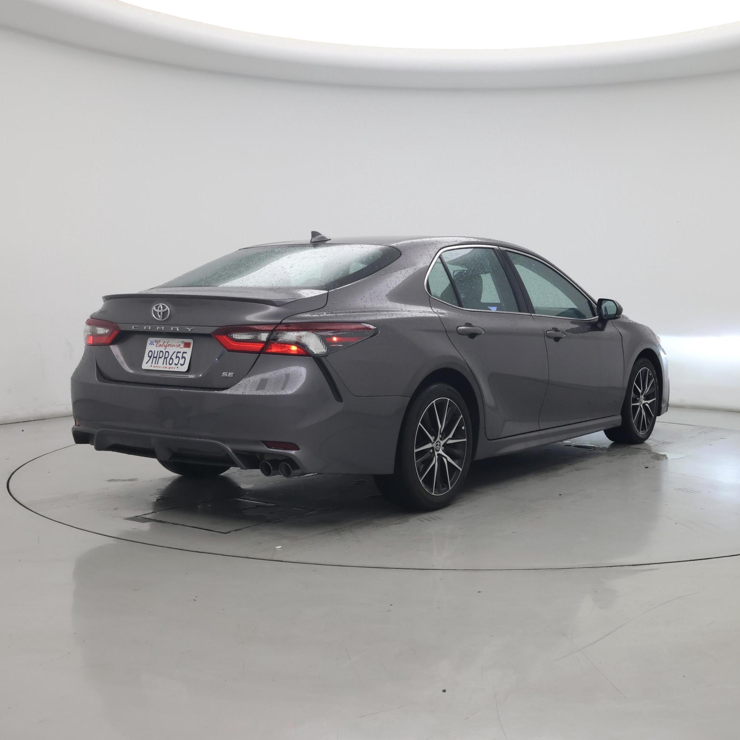 Thumbnail: 2022 Toyota Camry - 8