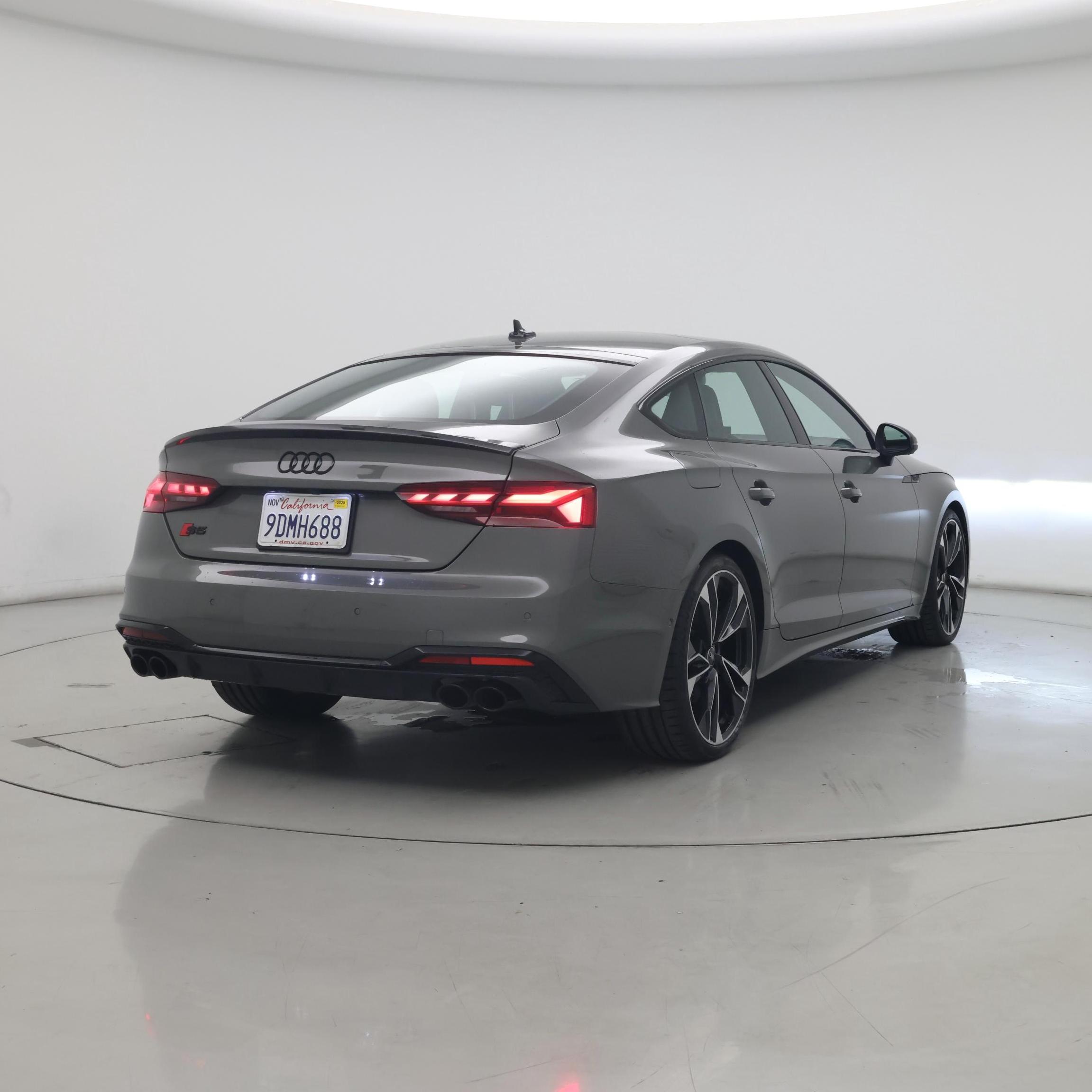 Thumbnail: 2023 Audi S5 - 8