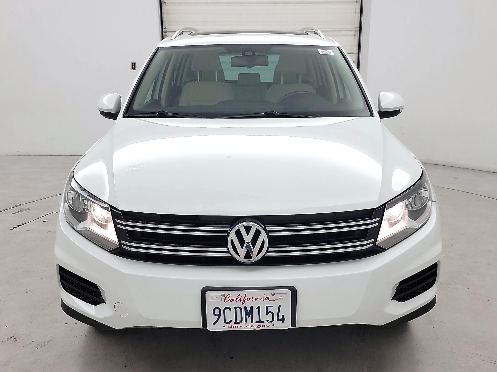 Thumbnail: 2017 Volkswagen Tiguan - 2