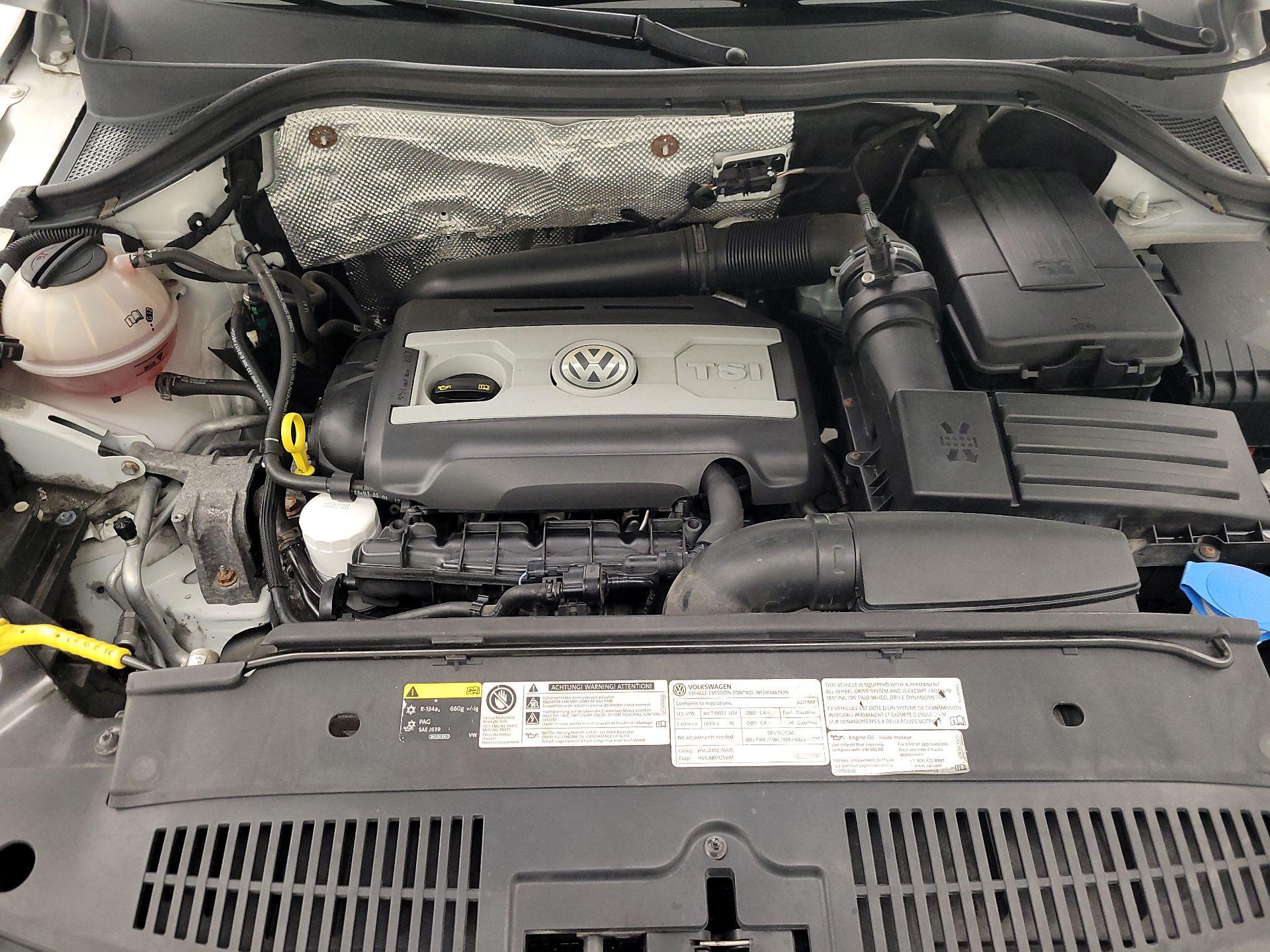 Thumbnail: 2017 Volkswagen Tiguan - 20