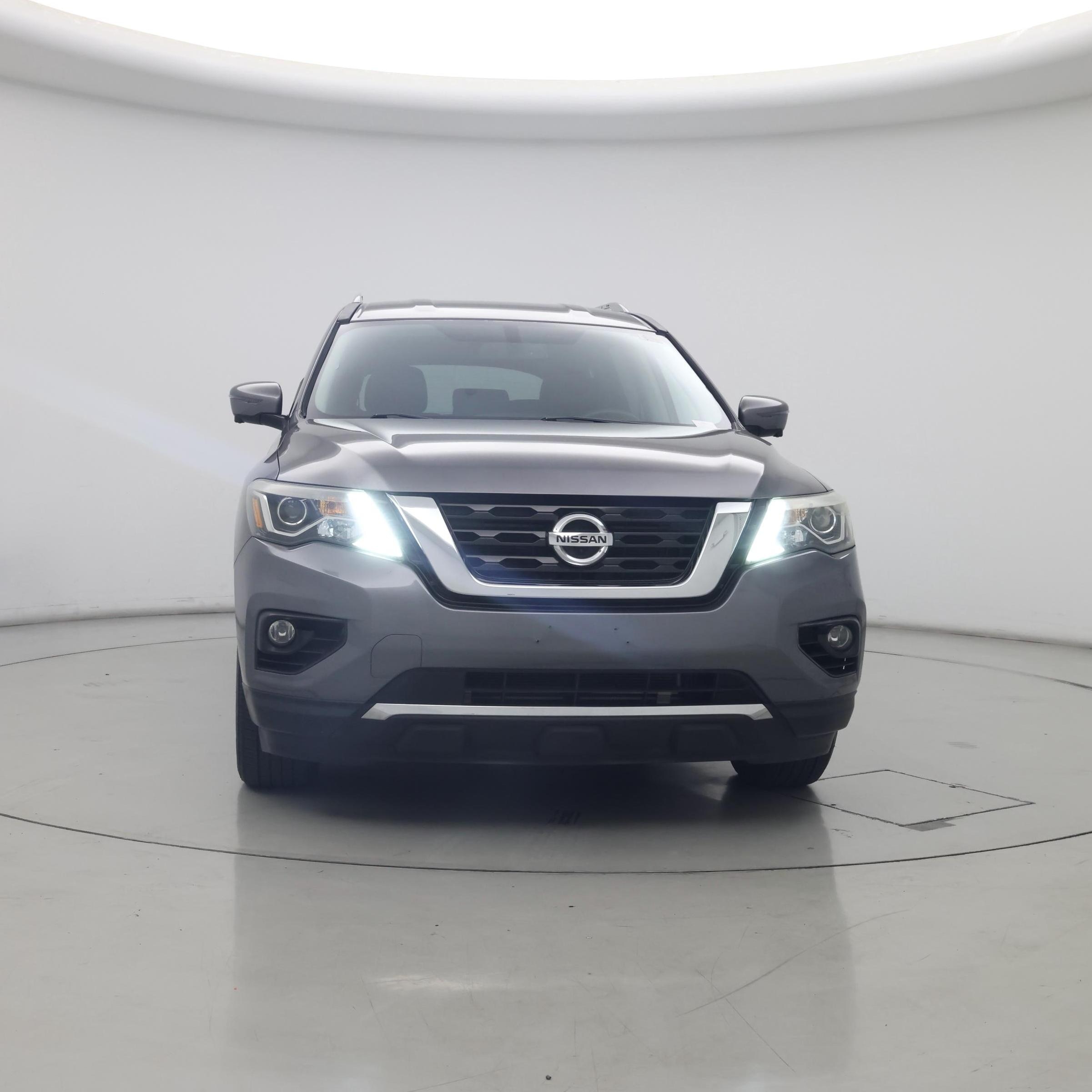 Thumbnail: 2017 Nissan Pathfinder - 5