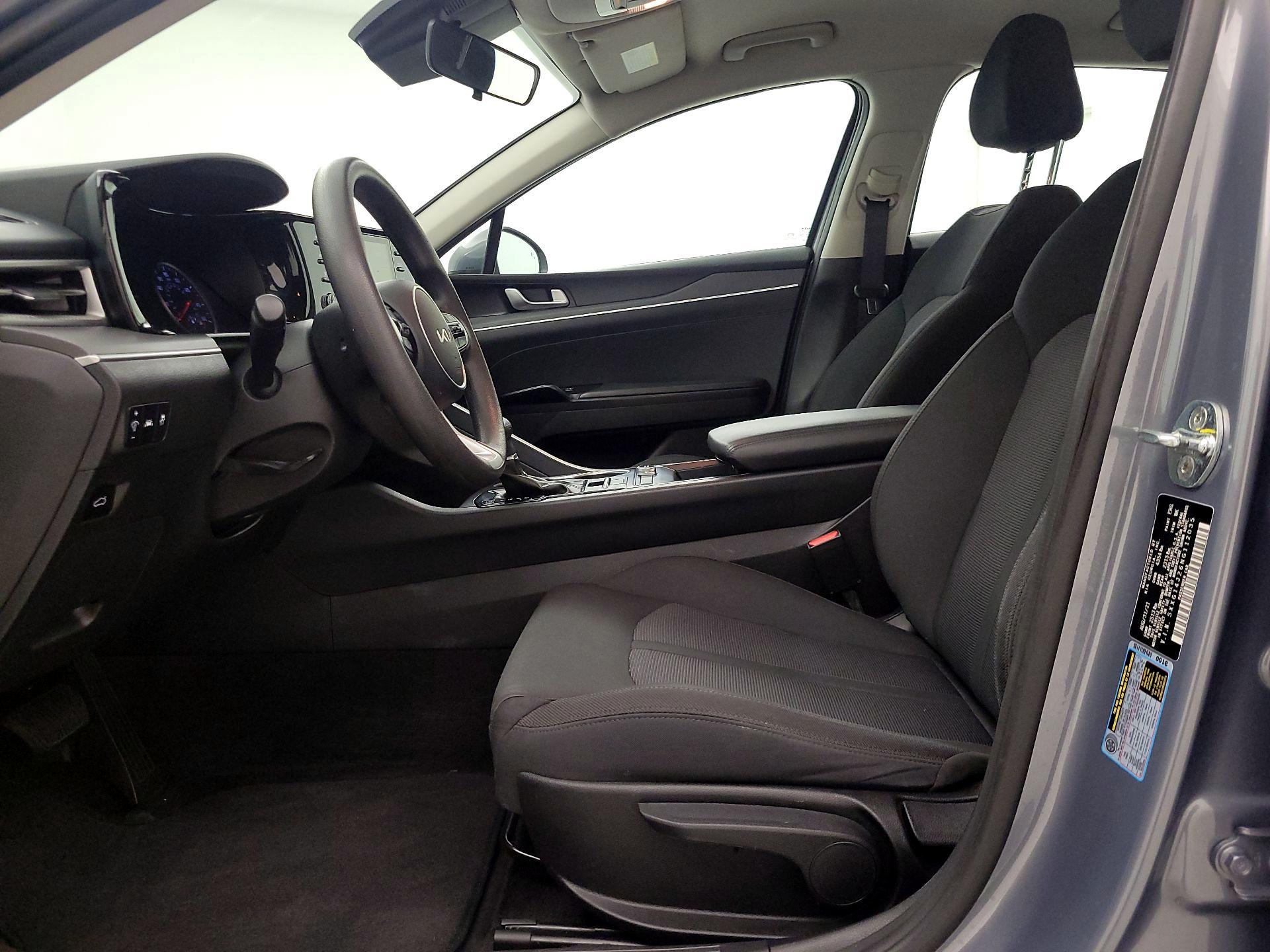 Thumbnail: 2022 Kia K5 - 11