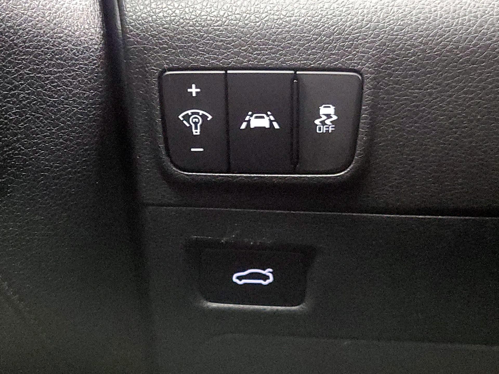 Thumbnail: 2022 Kia K5 - 13