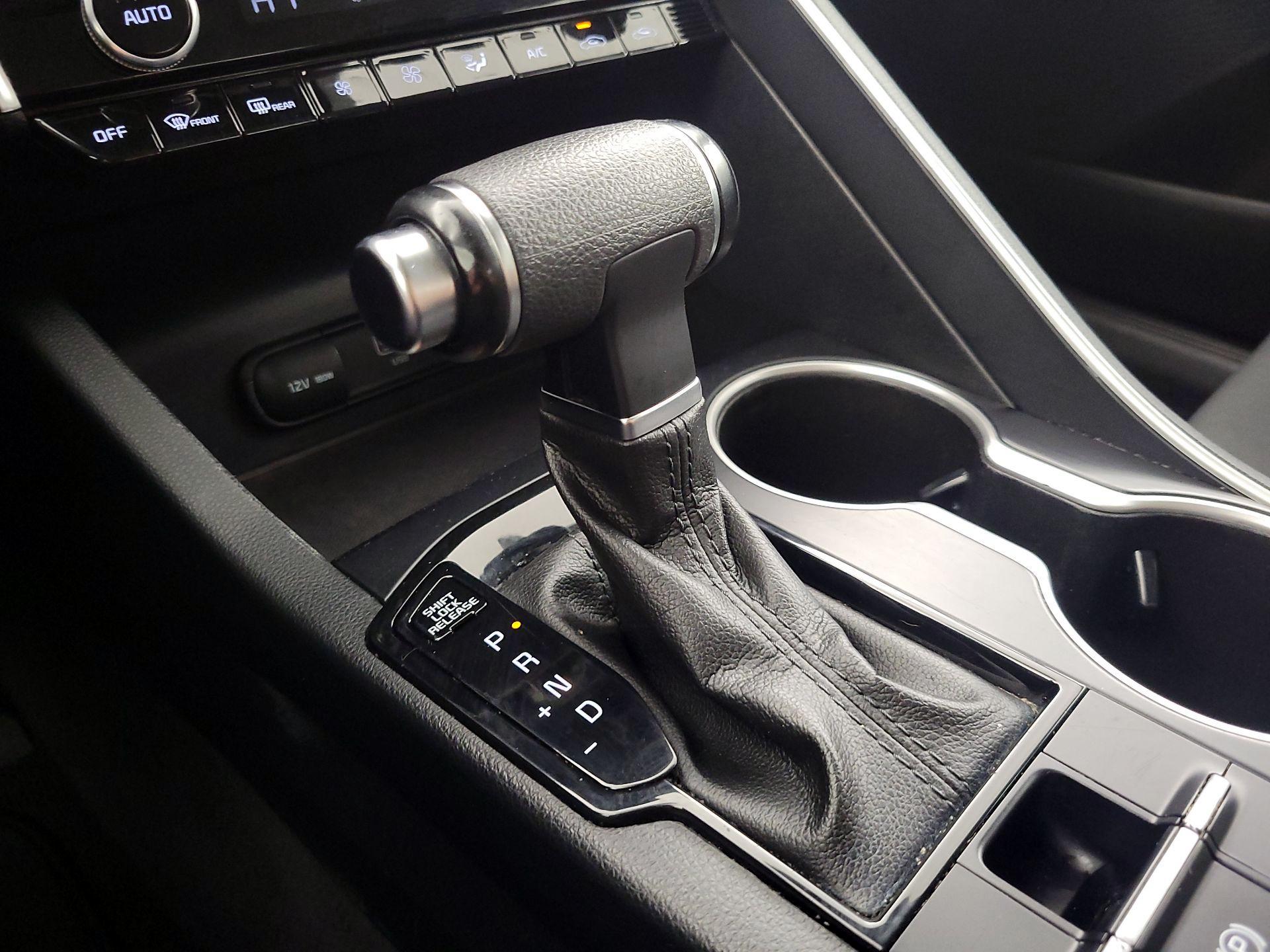 Thumbnail: 2022 Kia K5 - 17