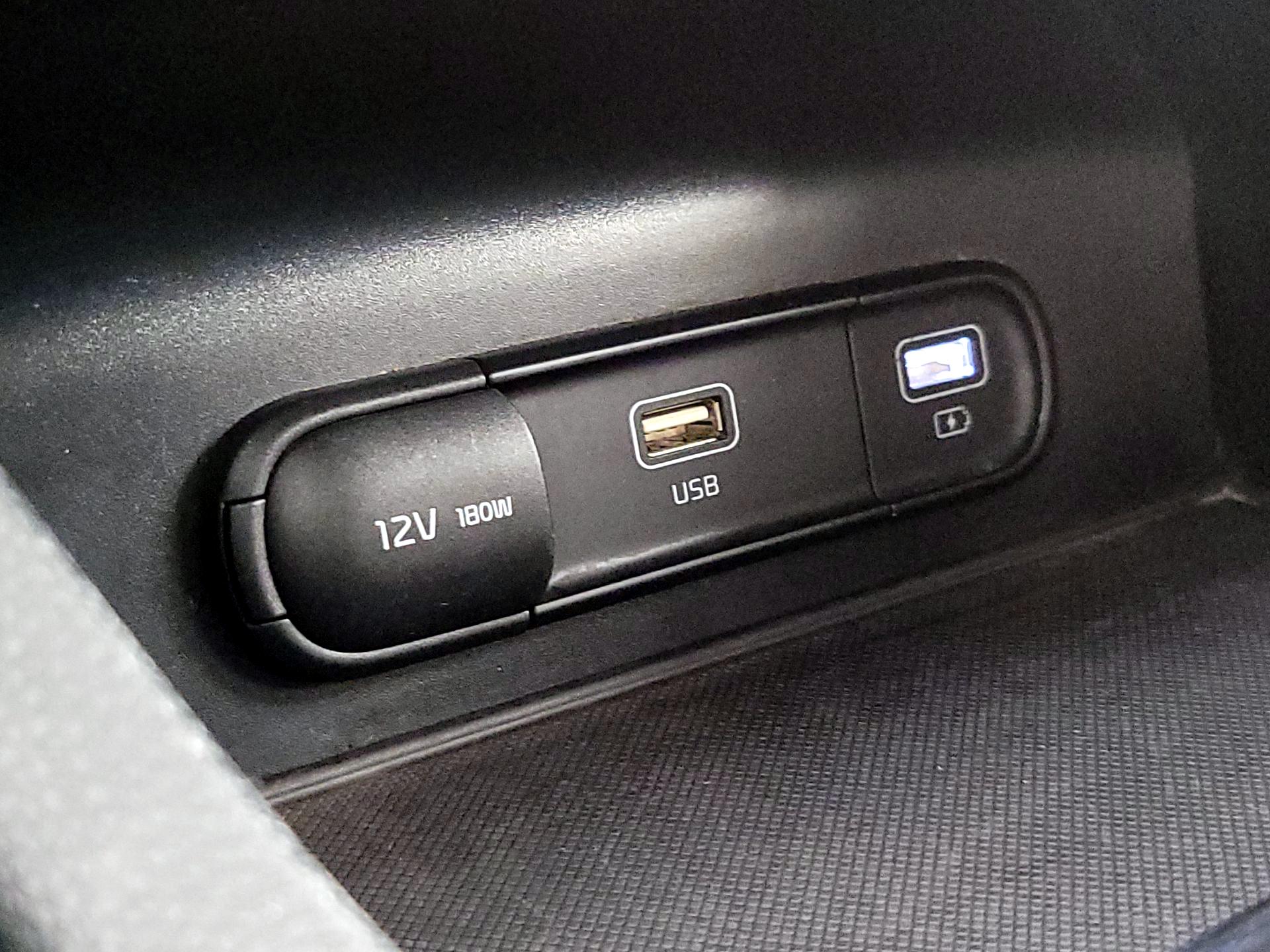 Thumbnail: 2022 Kia K5 - 18