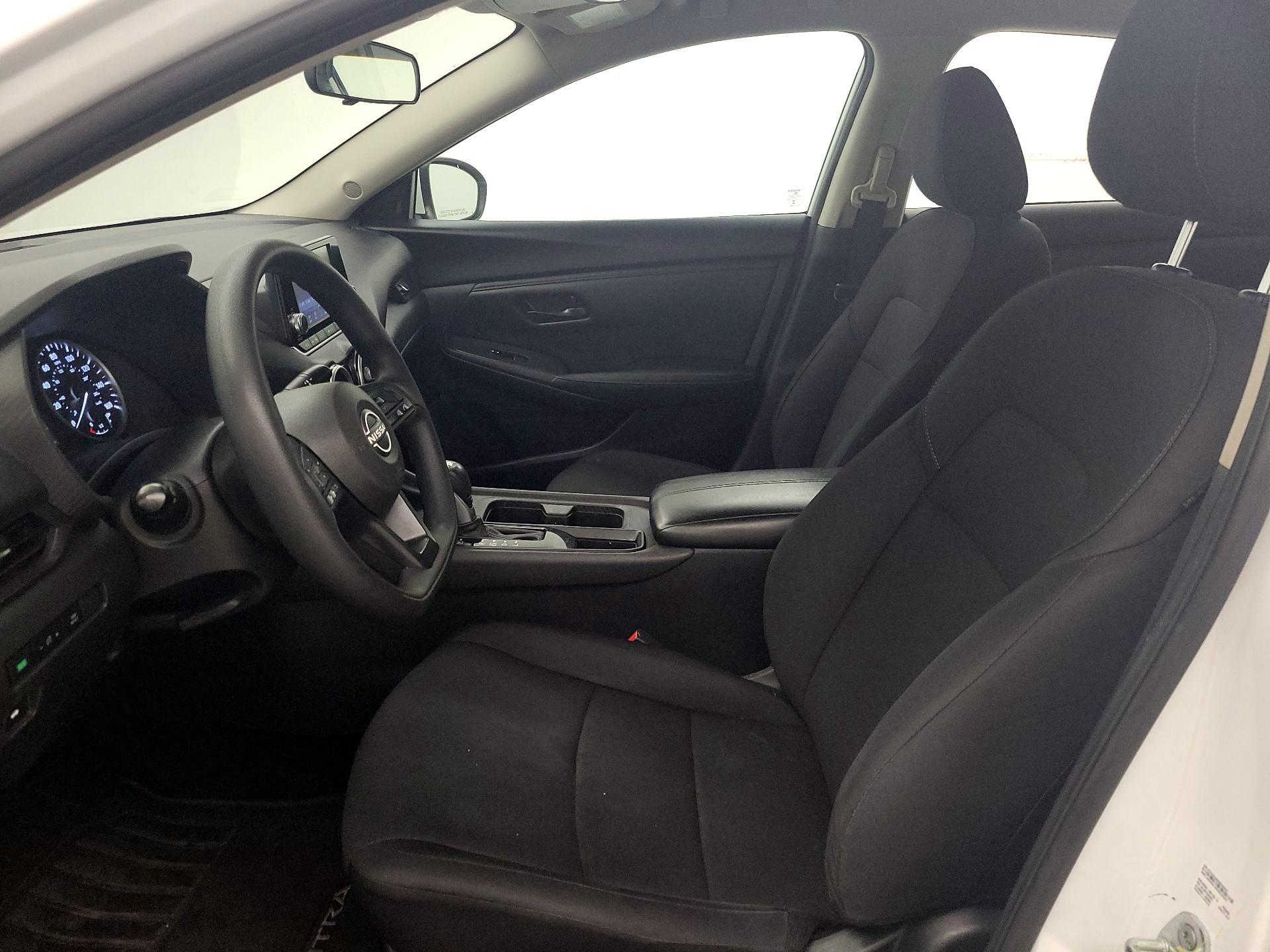 Thumbnail: 2024 Nissan Sentra - 11