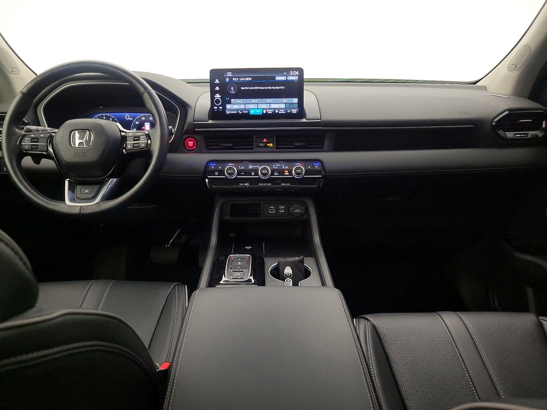 Thumbnail: 2023 Honda Pilot - 9