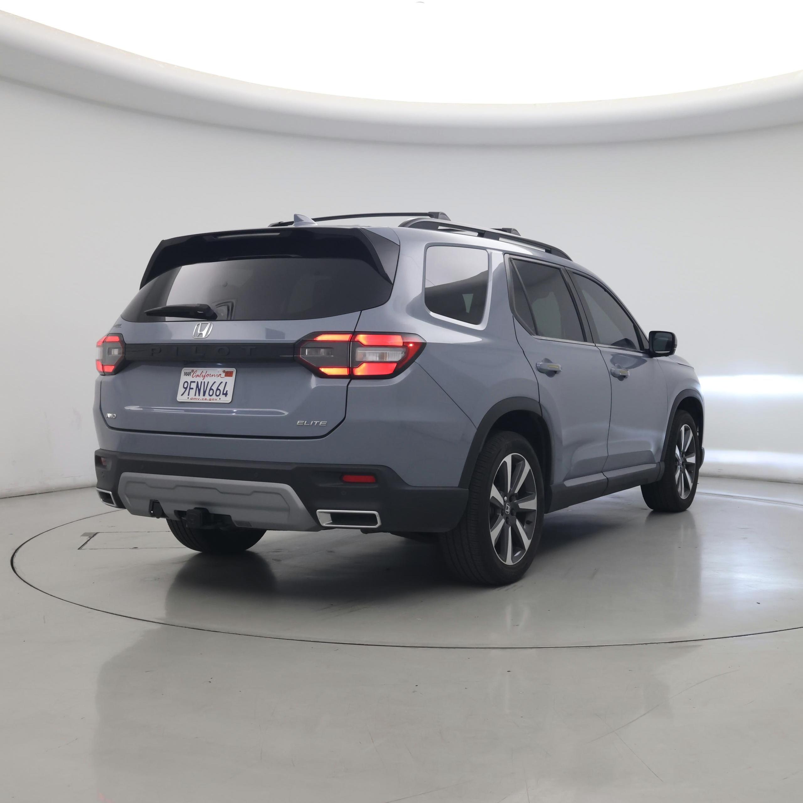 Thumbnail: 2023 Honda Pilot - 8