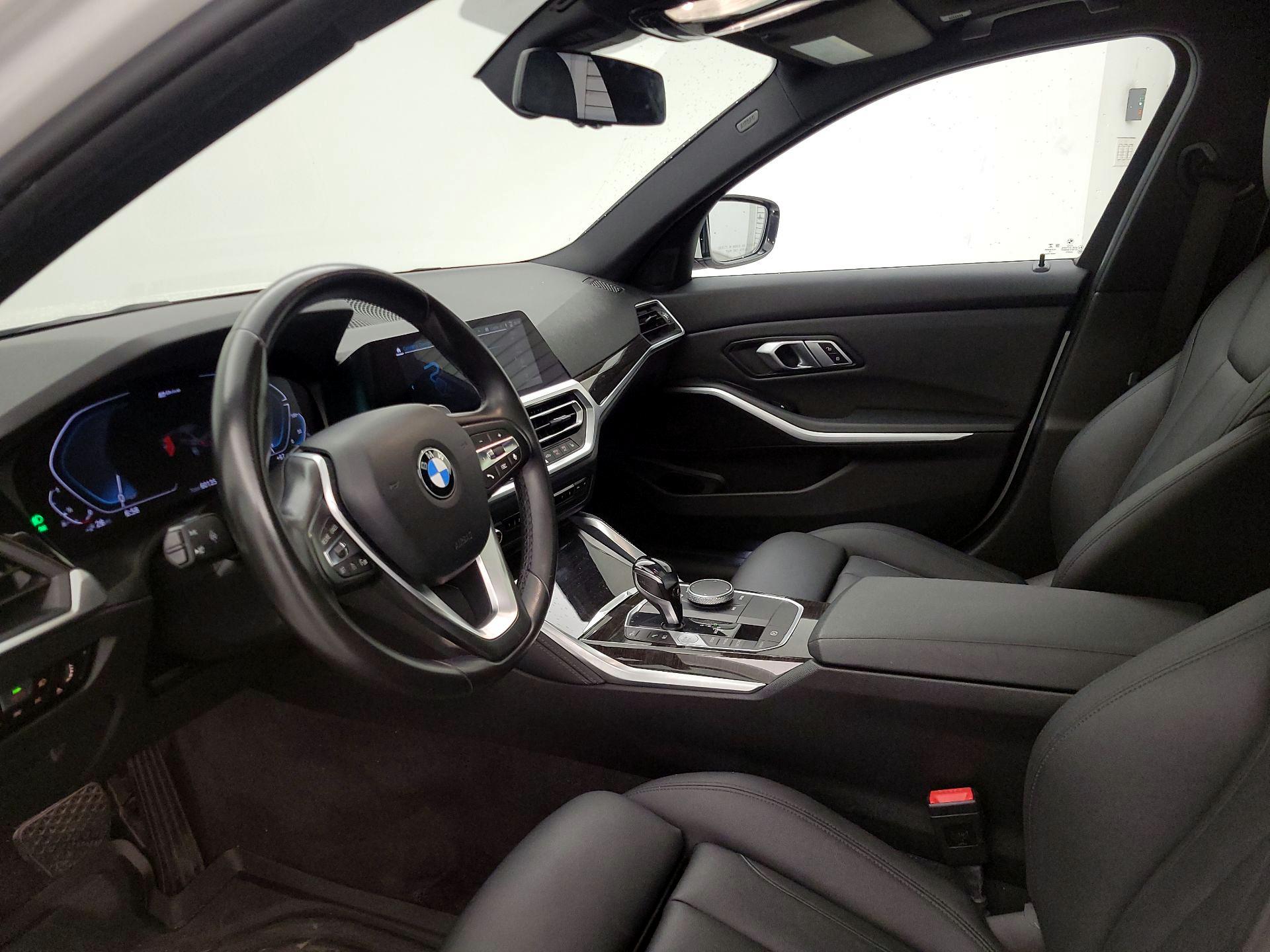 Thumbnail: 2021 BMW 3 Series - 11