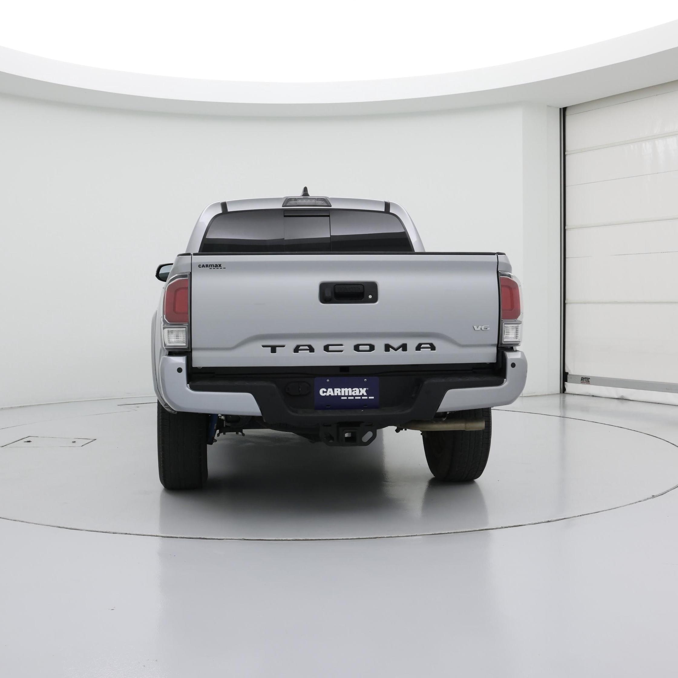 Thumbnail: 2020 Toyota Tacoma - 6