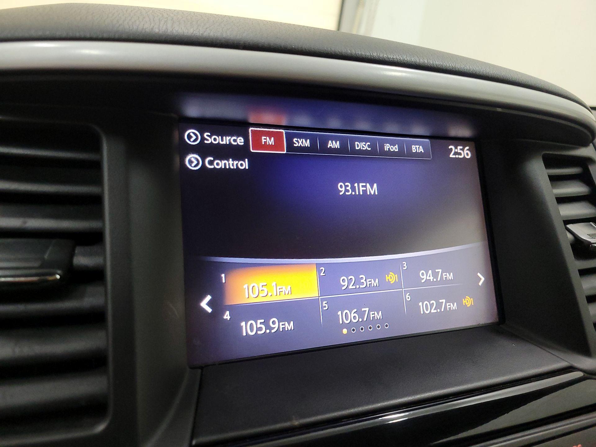 Thumbnail: 2019 Nissan Pathfinder - 15