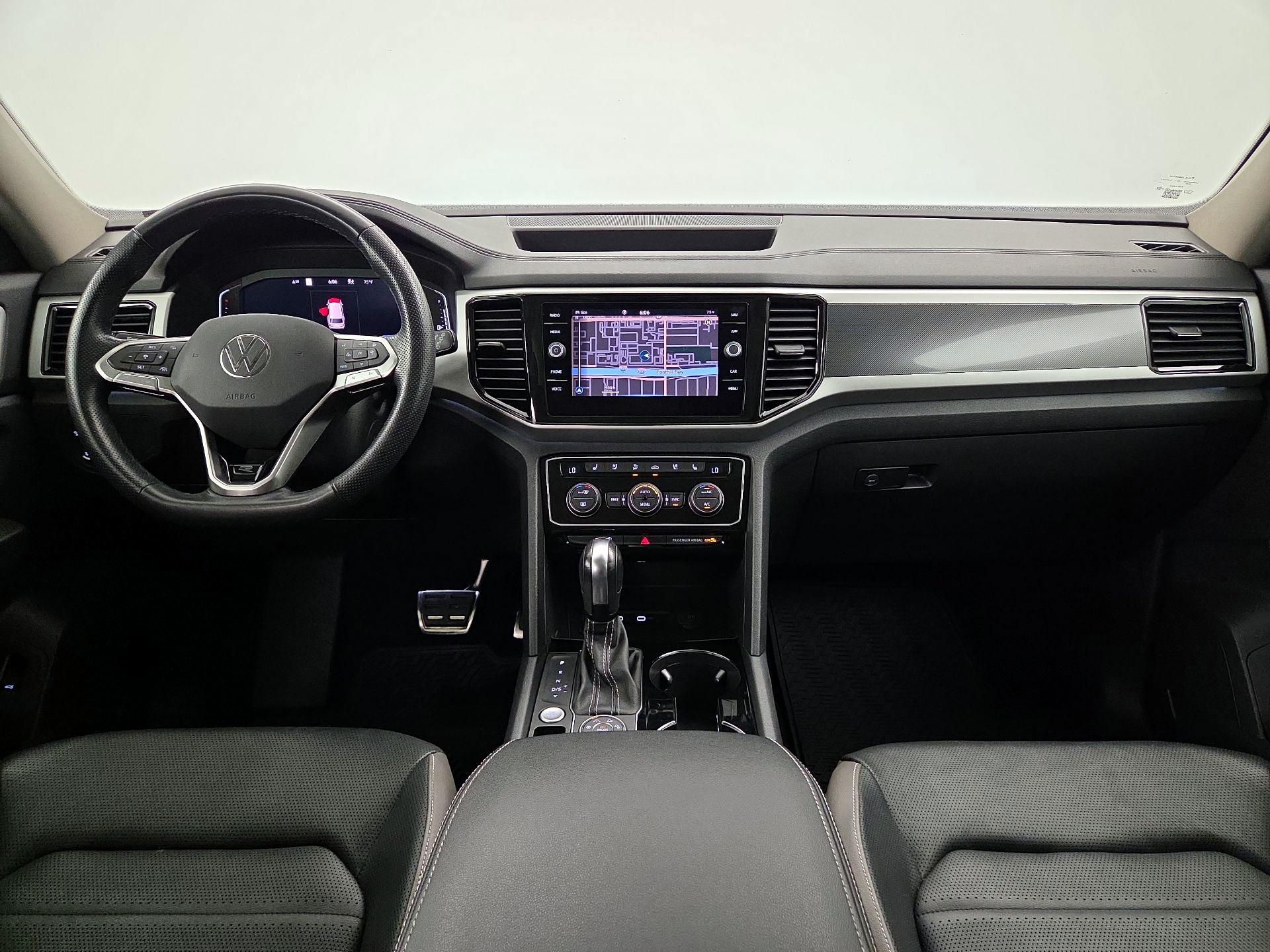 Thumbnail: 2022 Volkswagen Atlas - 9