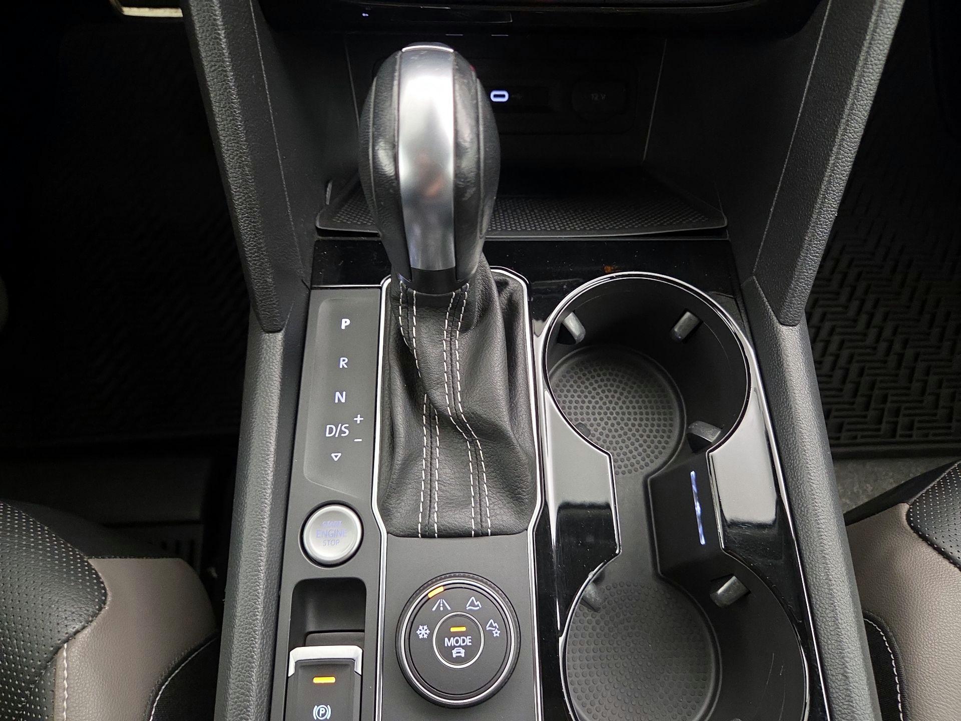 Thumbnail: 2022 Volkswagen Atlas - 18