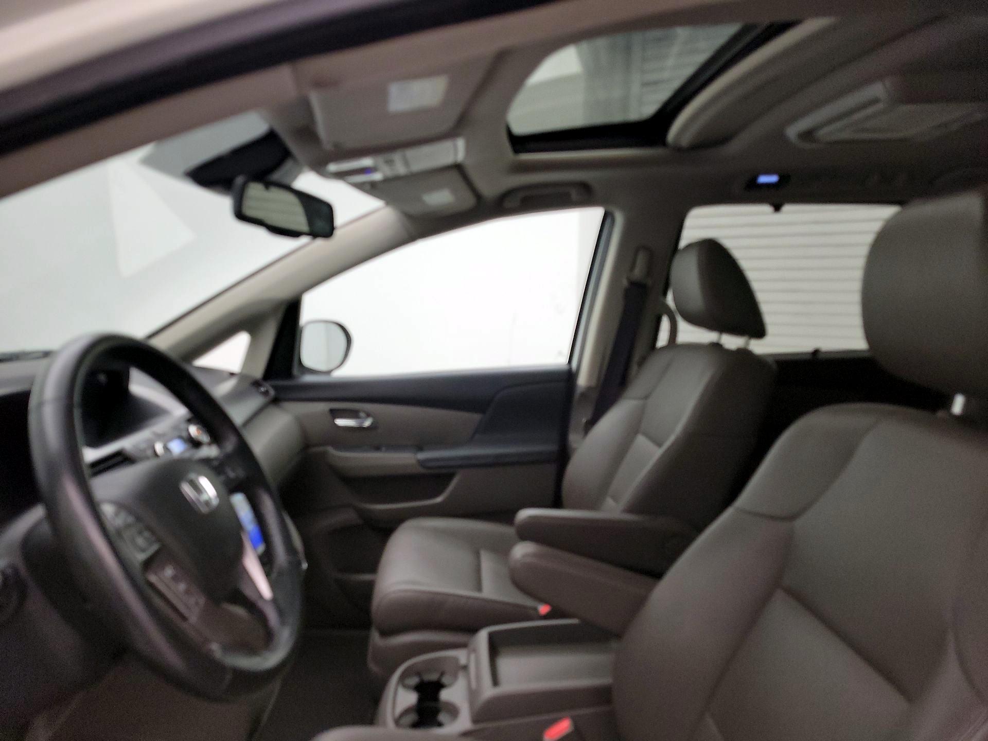 Thumbnail: 2016 Honda Odyssey - 19