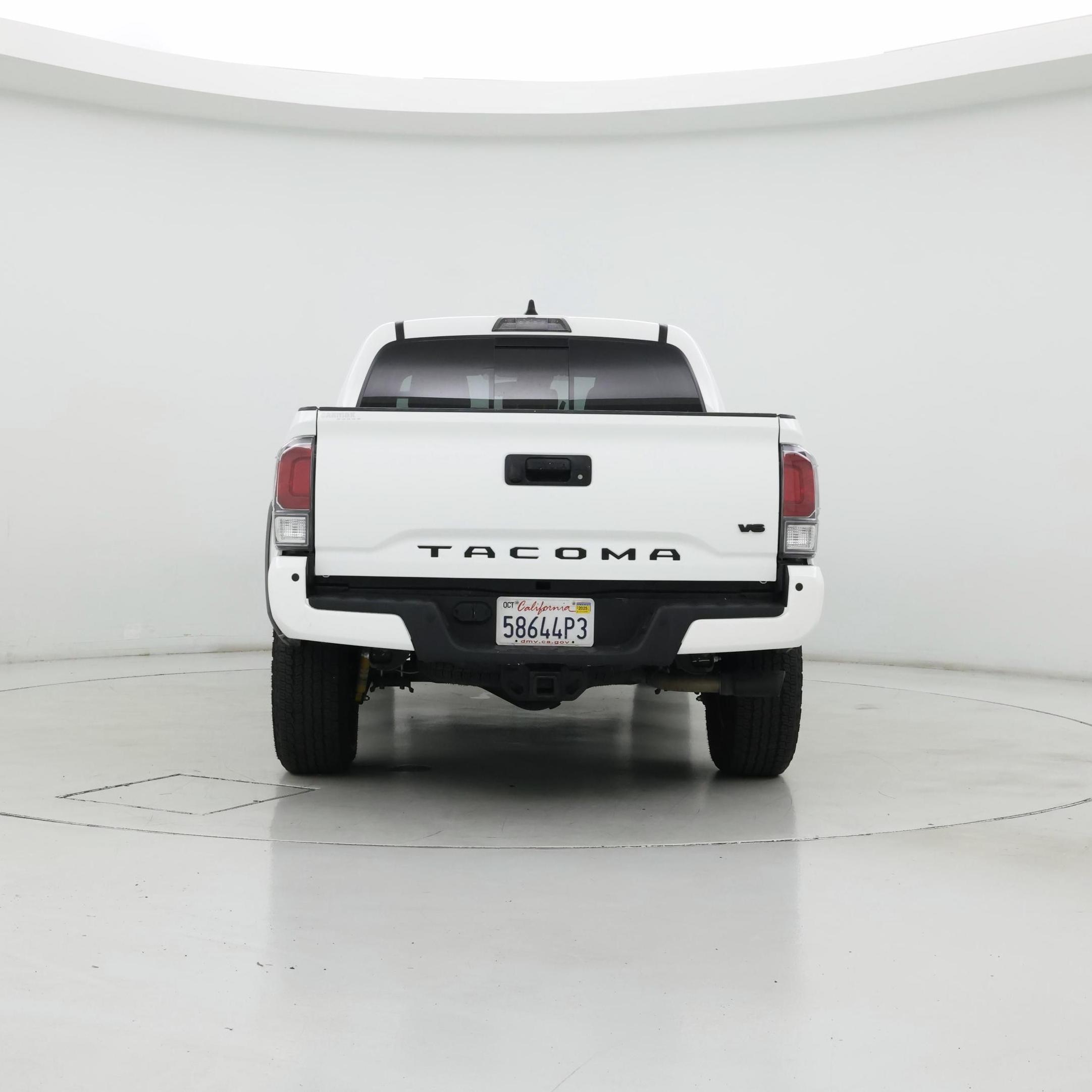 Thumbnail: 2023 Toyota Tacoma - 6