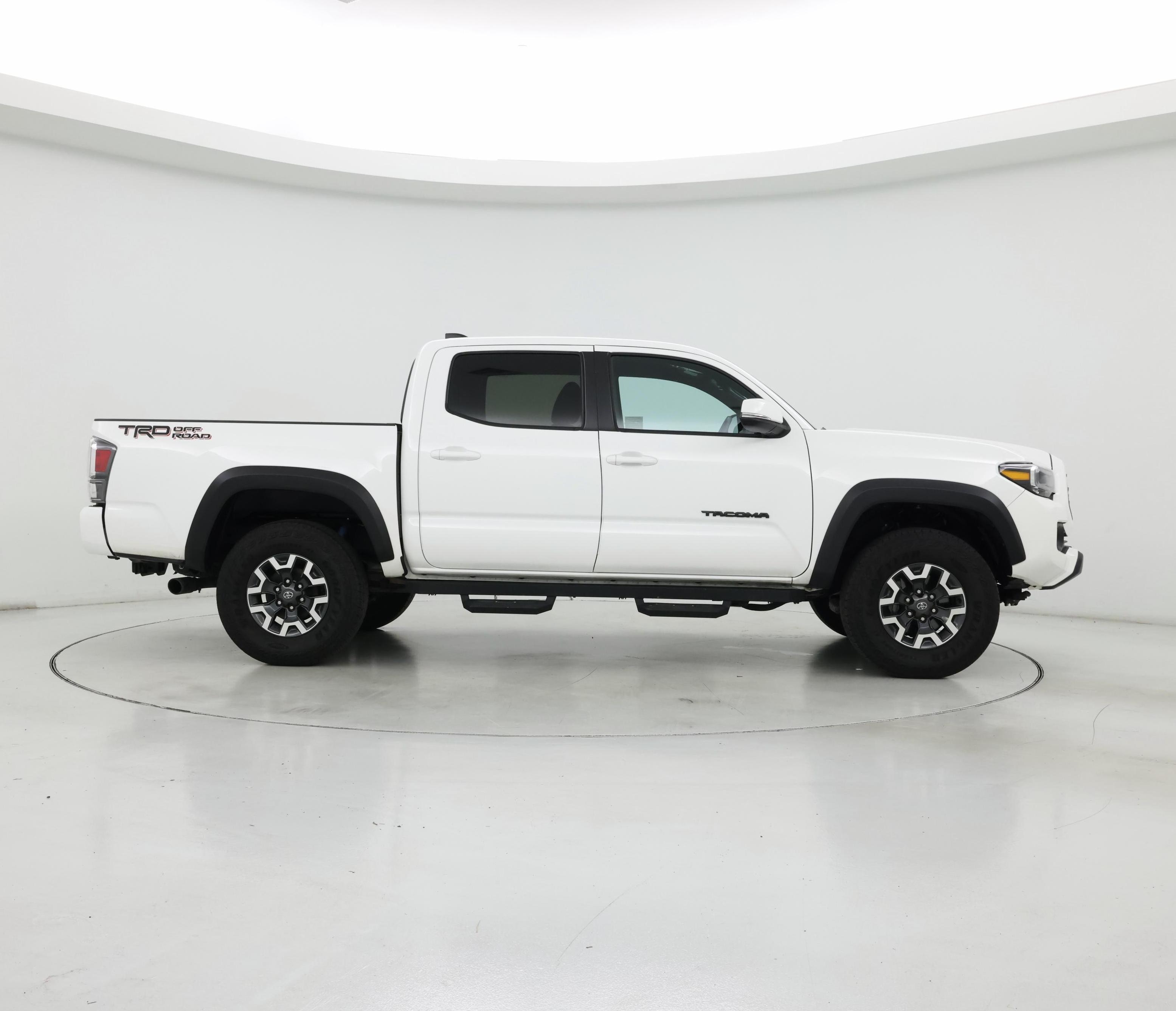 Thumbnail: 2023 Toyota Tacoma - 7