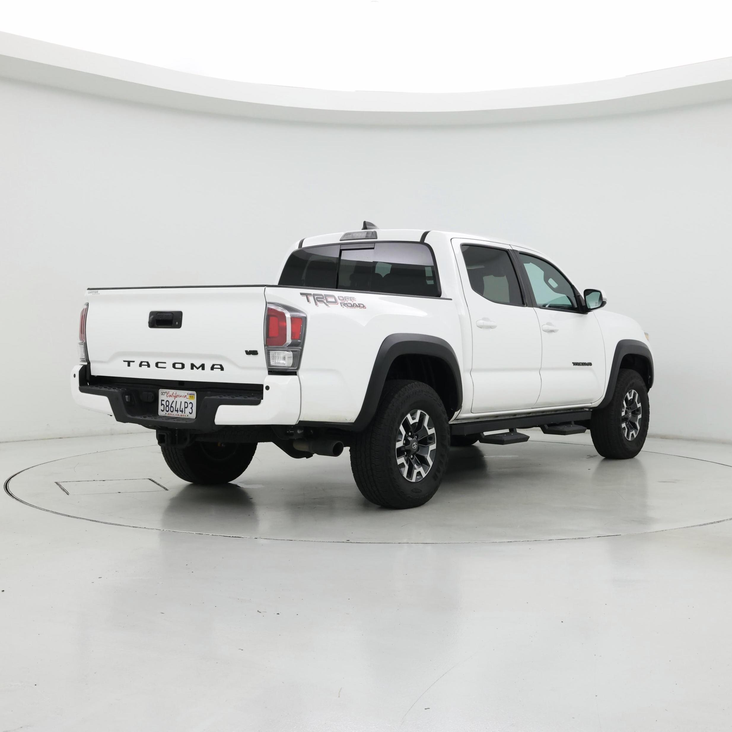 Thumbnail: 2023 Toyota Tacoma - 8